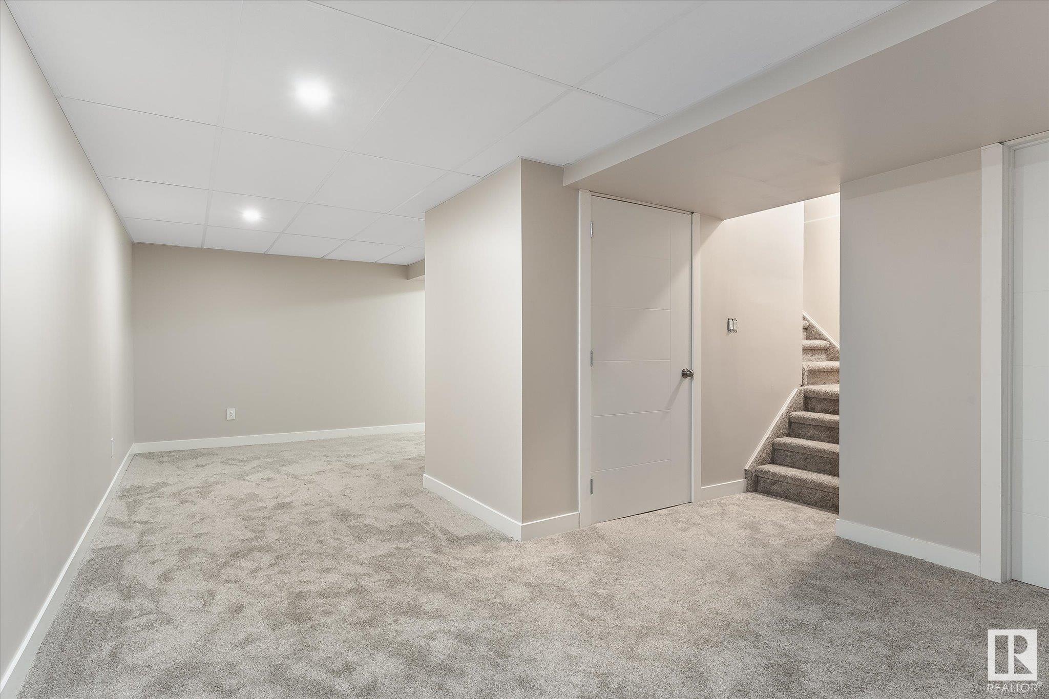      6532 184 ST NW , Edmonton,  ,T5T 2M2 ;  Listing Number: MLS E4420000
