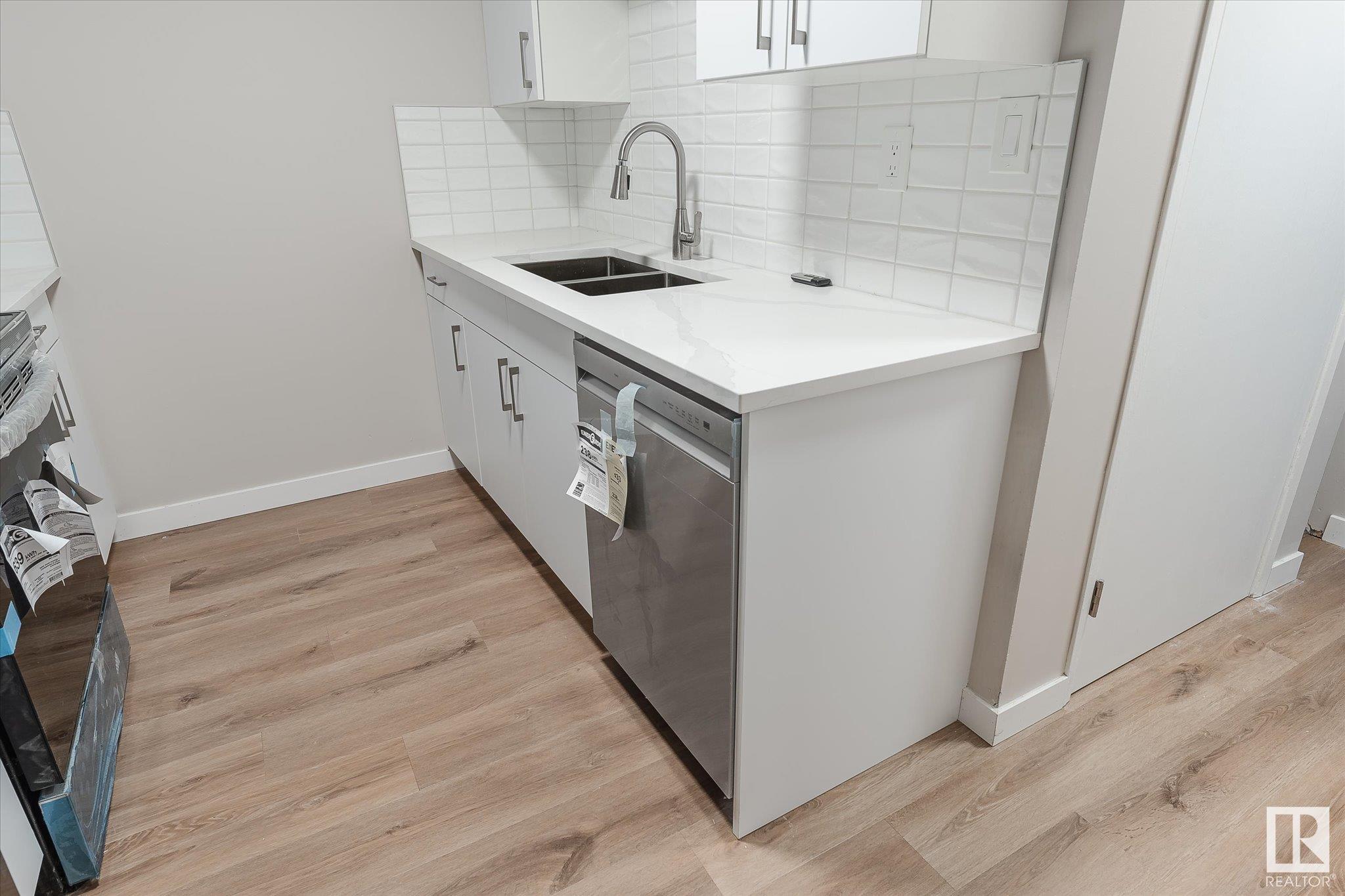      6532 184 ST NW , Edmonton,  ,T5T 2M2 ;  Listing Number: MLS E4420000