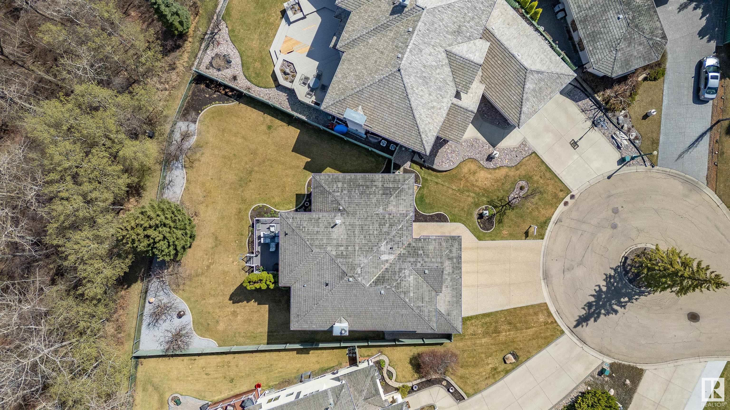      121 WEAVER DR NW , Edmonton,  ,T6M 2J3 ;  Listing Number: MLS E4420004