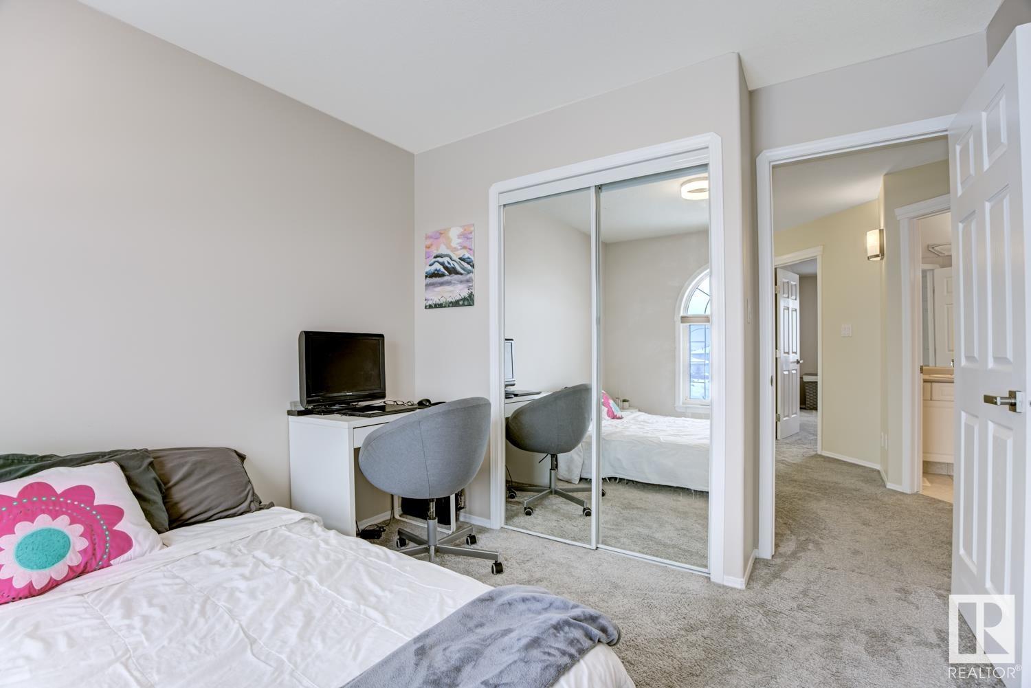      8918 159A AV NW , Edmonton,  ,T5Z 3E7 ;  Listing Number: MLS E4420006