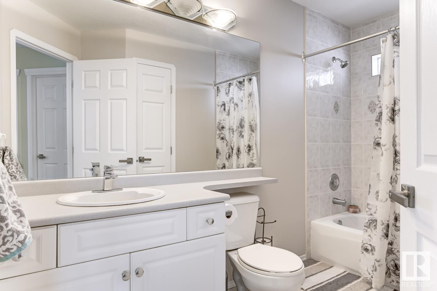      8918 159A AV NW , Edmonton,  ,T5Z 3E7 ;  Listing Number: MLS E4420006