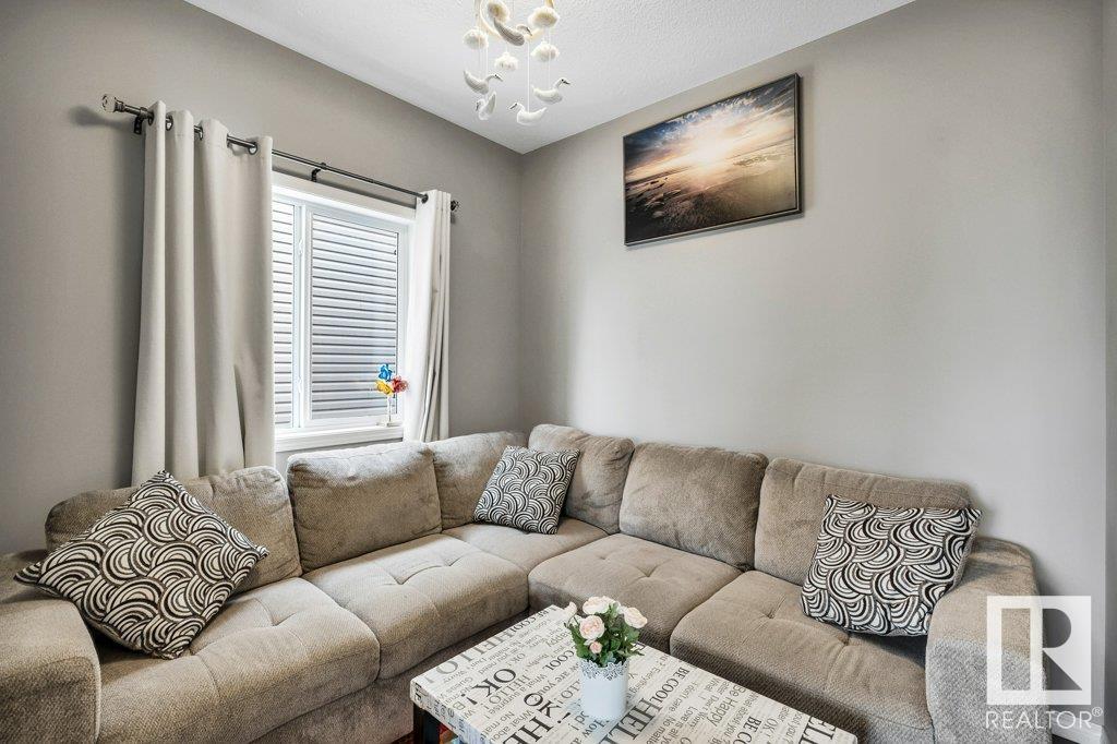     5316 22 AV SW , Edmonton,  ,T6X 2H8 ;  Listing Number: MLS E4420007