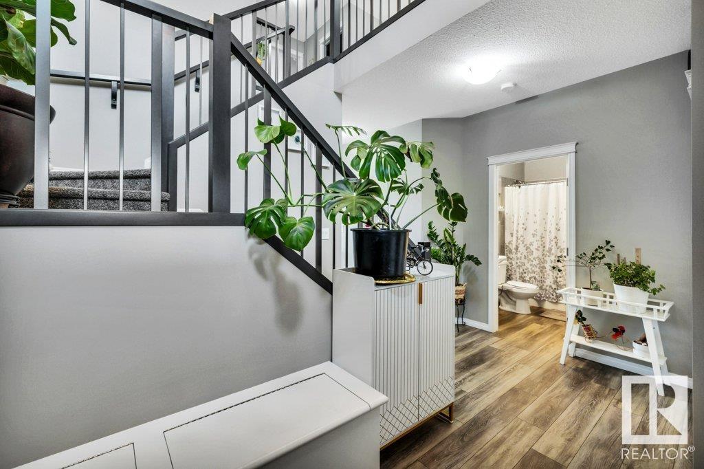      5316 22 AV SW , Edmonton,  ,T6X 2H8 ;  Listing Number: MLS E4420007
