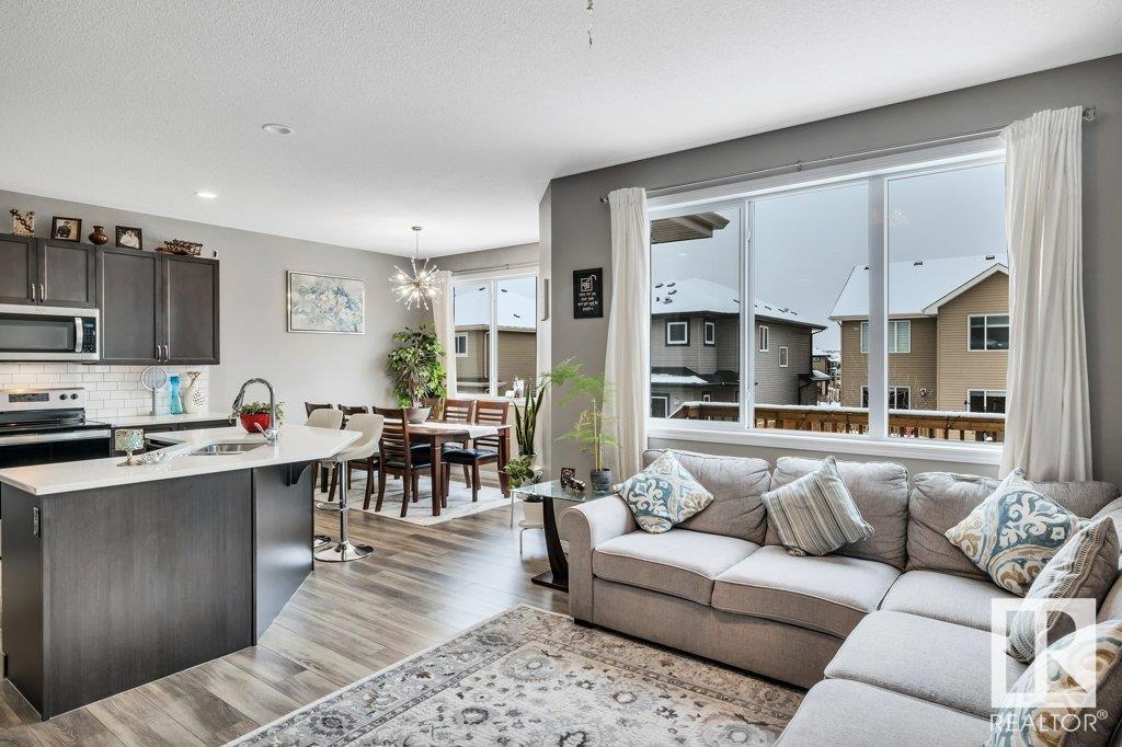      5316 22 AV SW , Edmonton,  ,T6X 2H8 ;  Listing Number: MLS E4420007