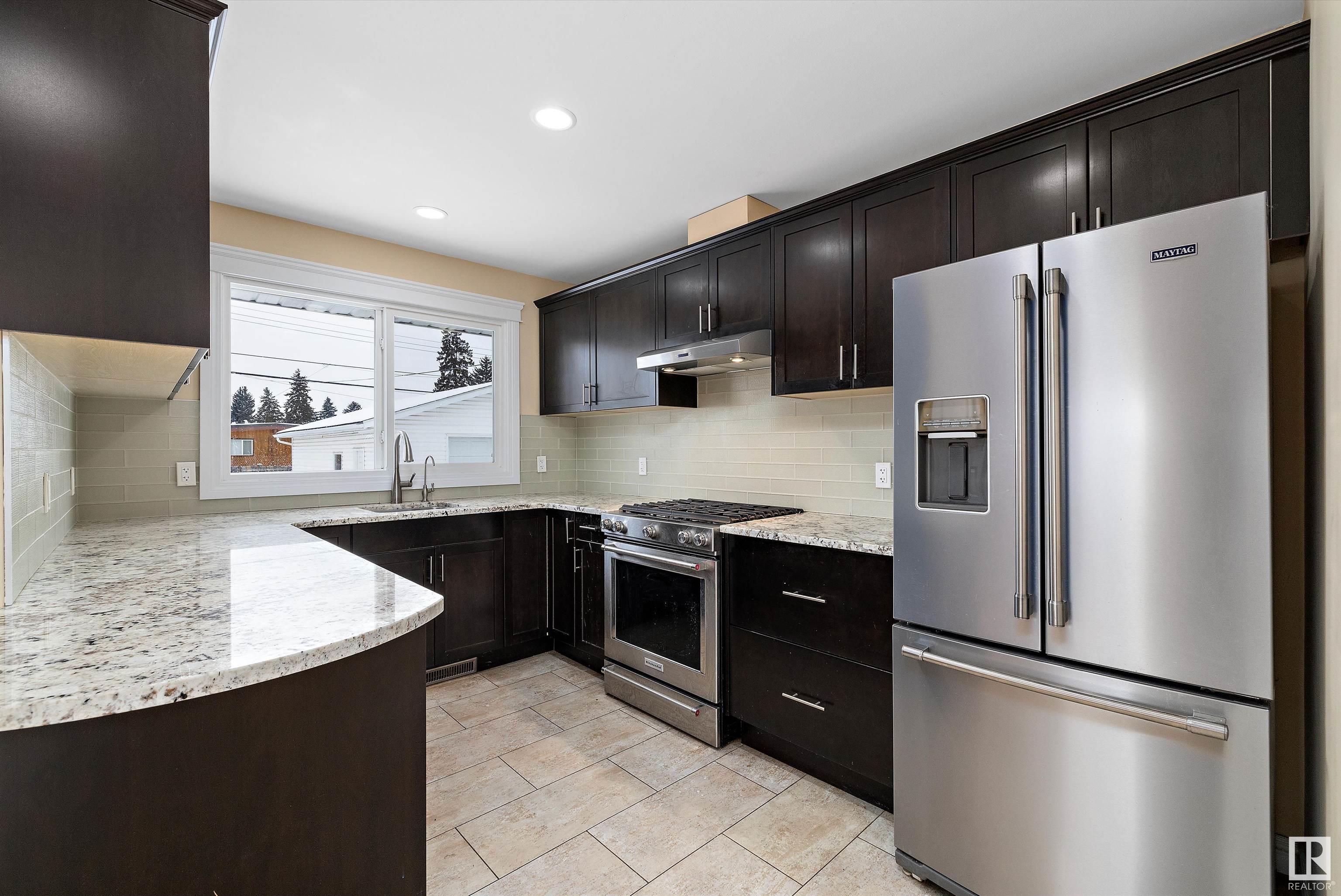      9110 156 ST NW , Edmonton,  ,T5R 1Y8 ;  Listing Number: MLS E4420009