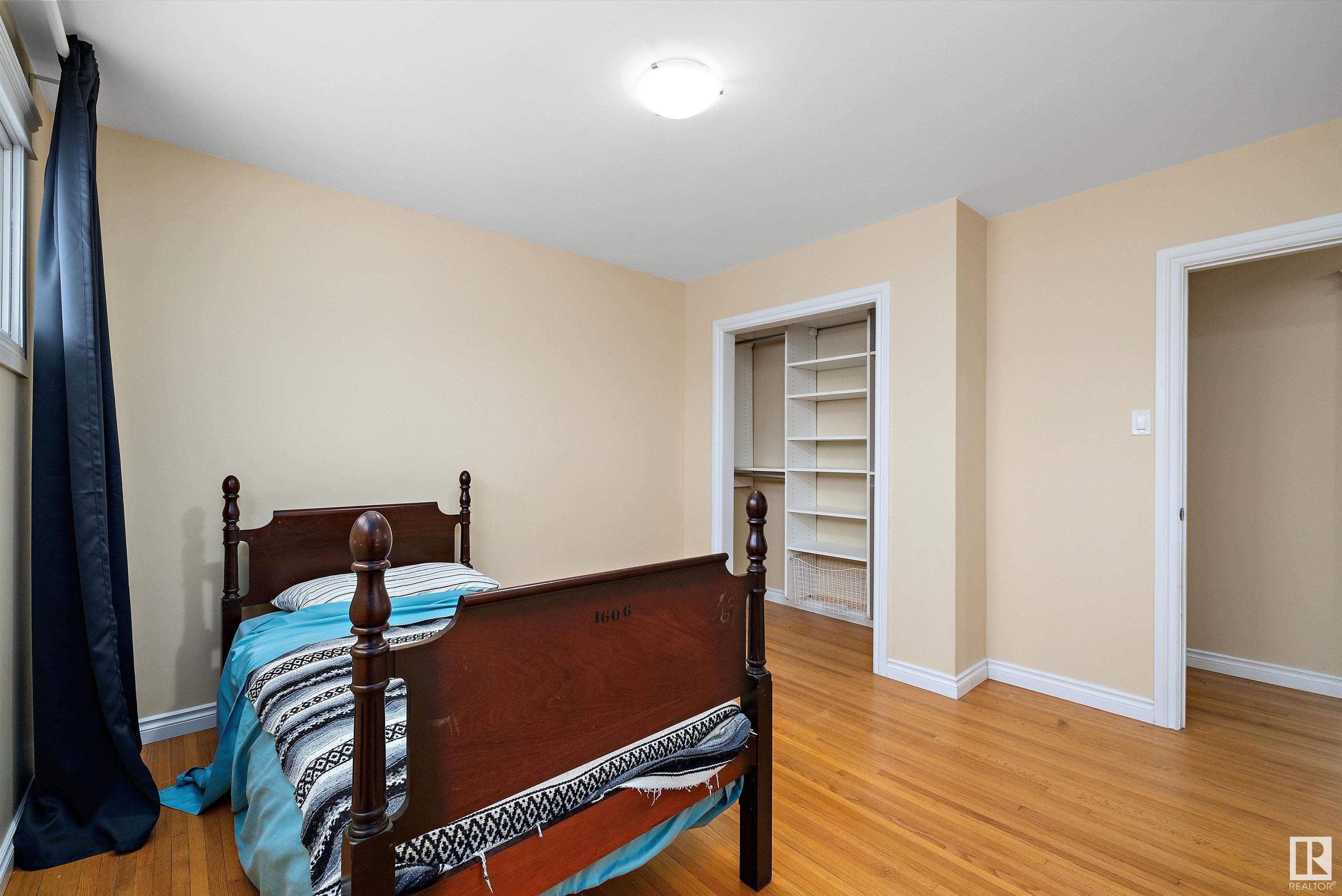      9110 156 ST NW , Edmonton,  ,T5R 1Y8 ;  Listing Number: MLS E4420009