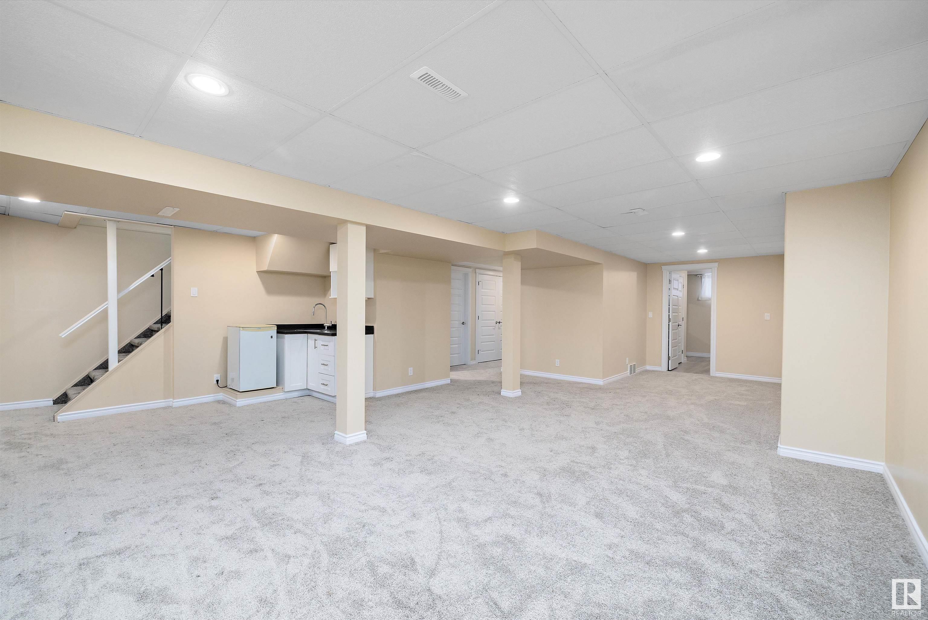      9110 156 ST NW , Edmonton,  ,T5R 1Y8 ;  Listing Number: MLS E4420009