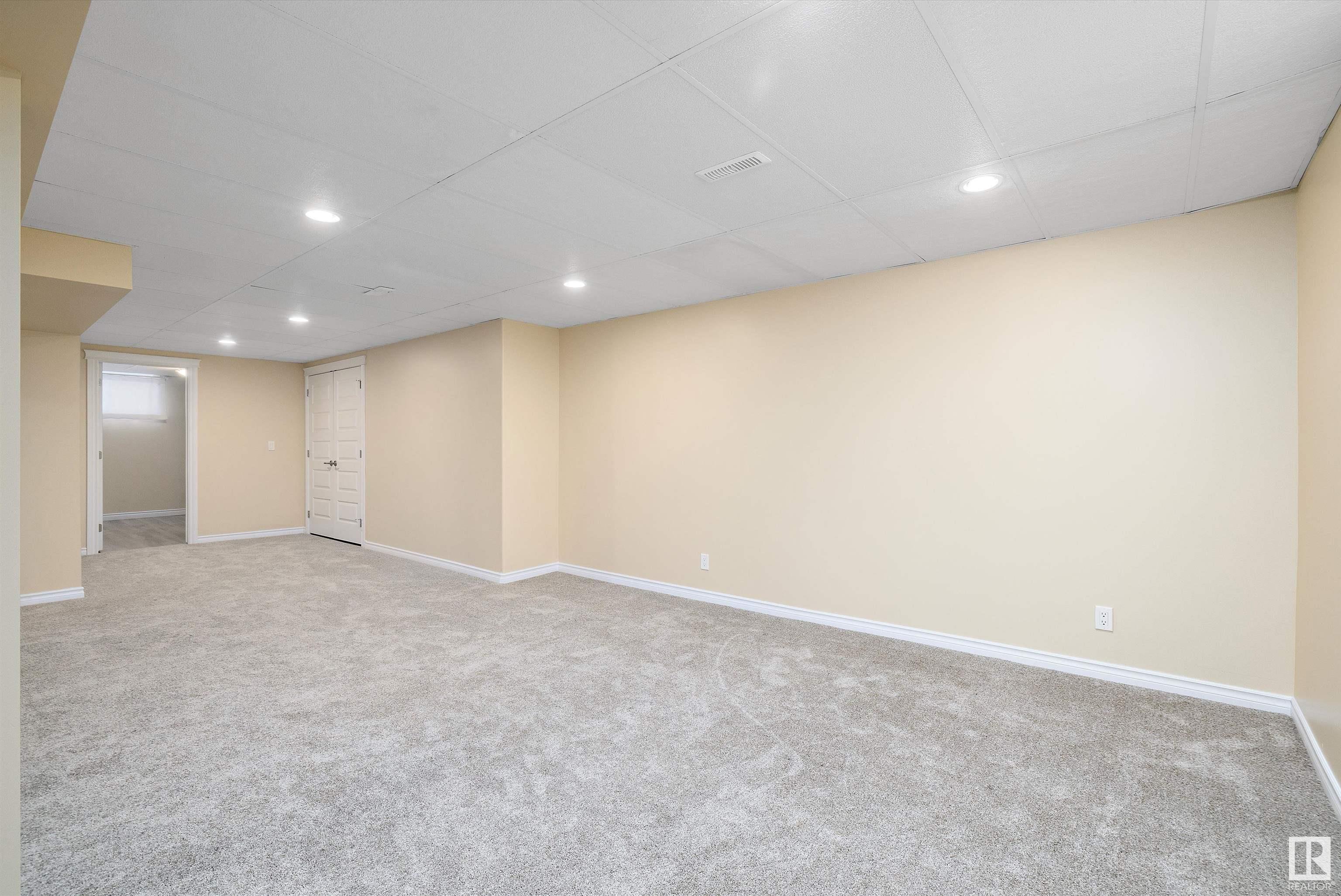      9110 156 ST NW , Edmonton,  ,T5R 1Y8 ;  Listing Number: MLS E4420009