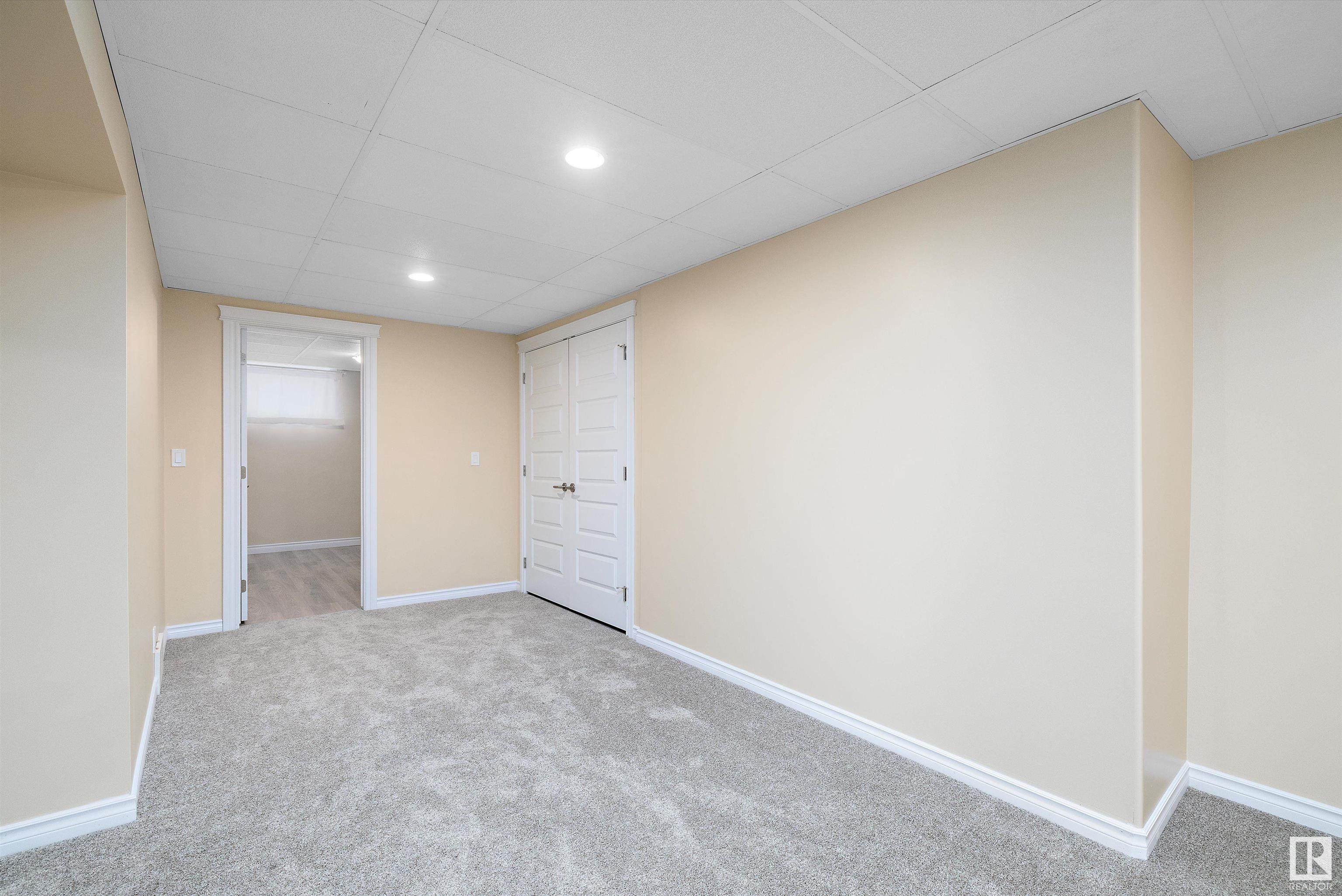      9110 156 ST NW , Edmonton,  ,T5R 1Y8 ;  Listing Number: MLS E4420009