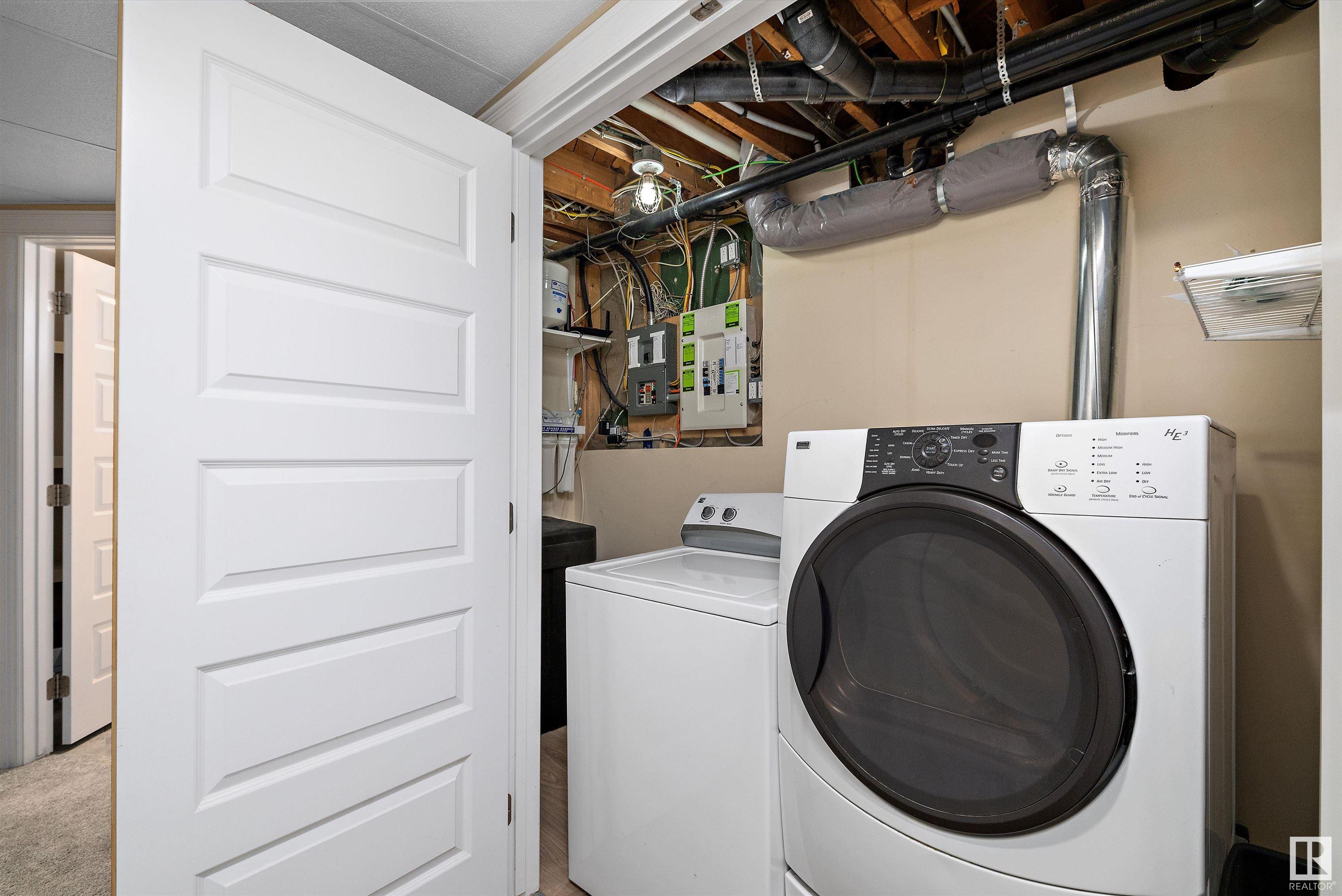      9110 156 ST NW , Edmonton,  ,T5R 1Y8 ;  Listing Number: MLS E4420009