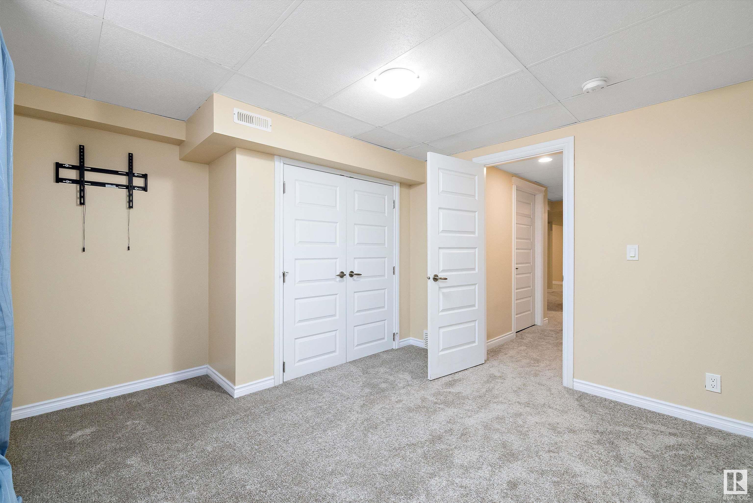      9110 156 ST NW , Edmonton,  ,T5R 1Y8 ;  Listing Number: MLS E4420009