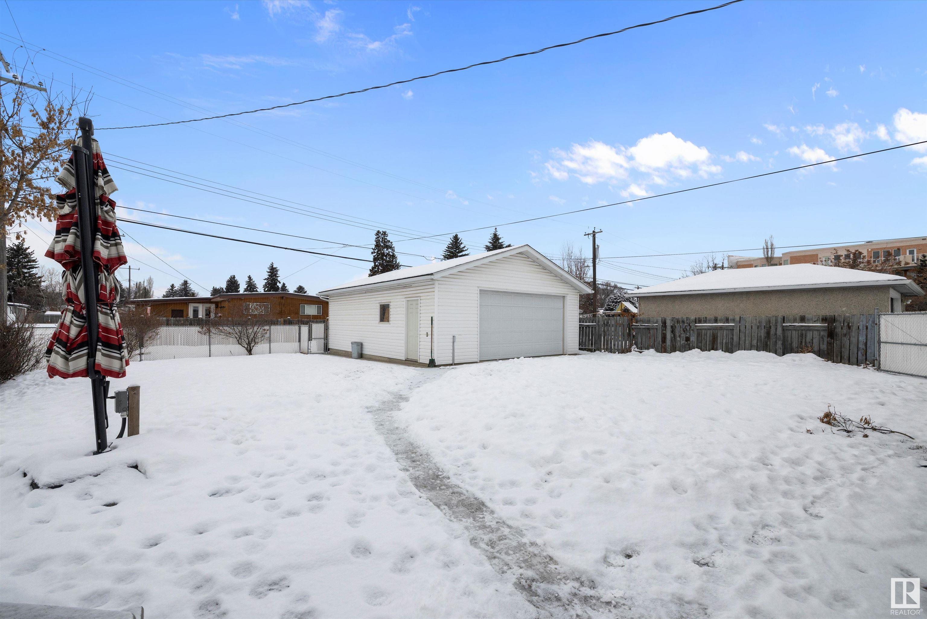      9110 156 ST NW , Edmonton,  ,T5R 1Y8 ;  Listing Number: MLS E4420009