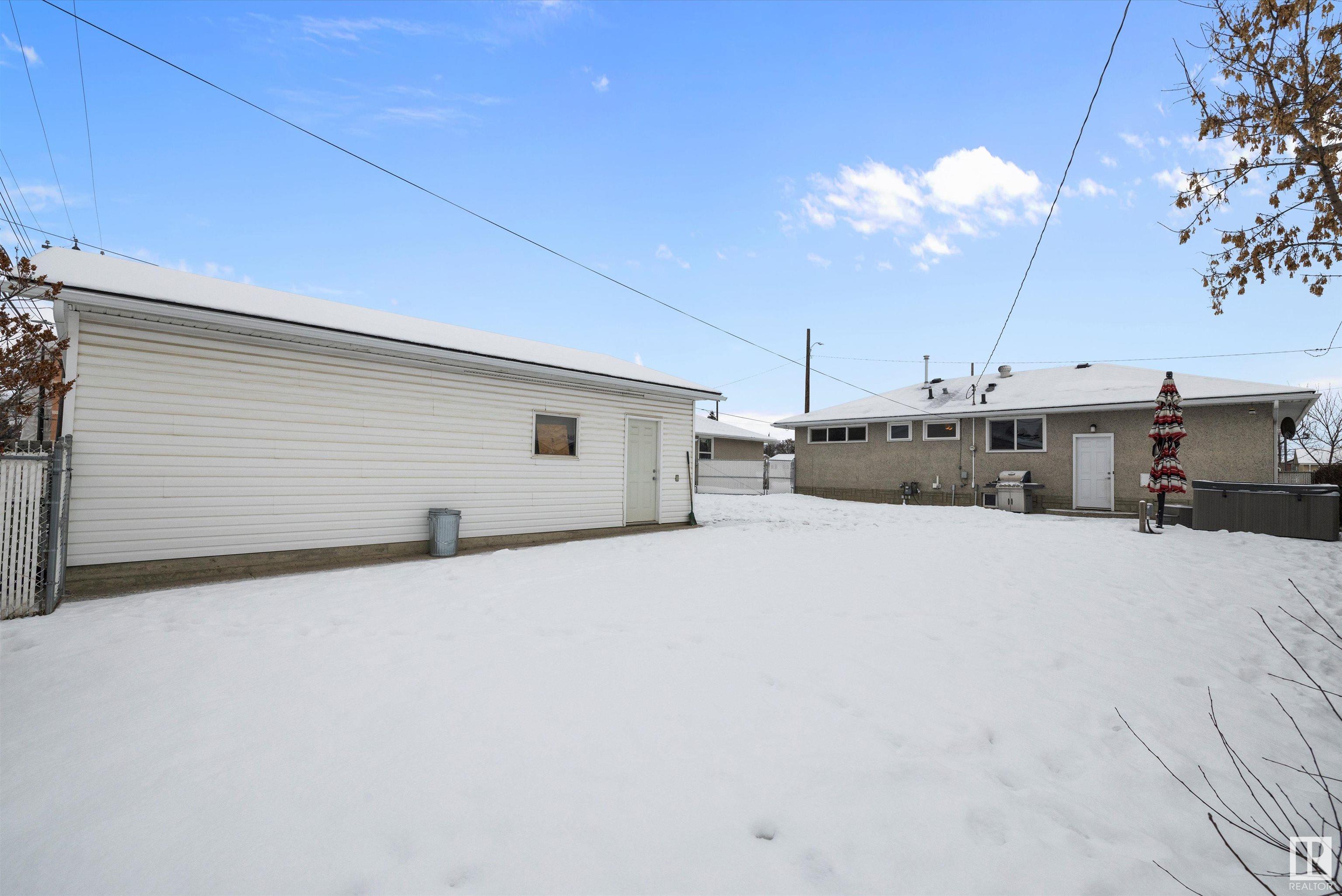      9110 156 ST NW , Edmonton,  ,T5R 1Y8 ;  Listing Number: MLS E4420009