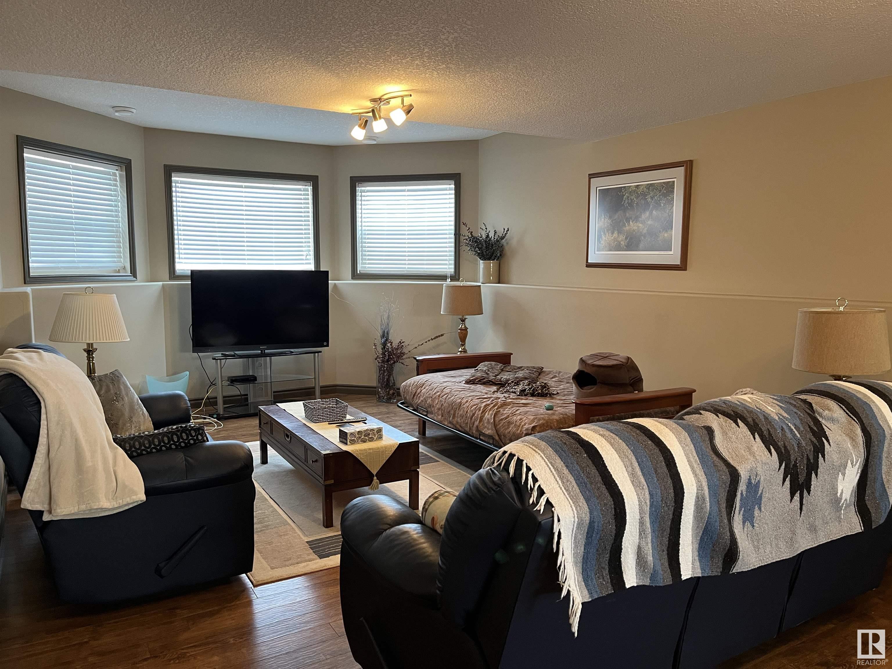     3702 Lakeshore DR , Bonnyville Town,  ,T9N 2H7 ;  Listing Number: MLS E4420019
