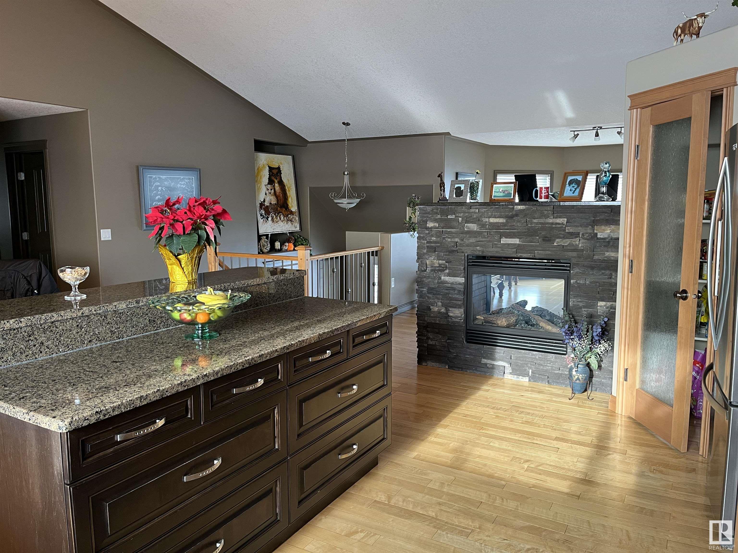      3702 Lakeshore DR , Bonnyville Town,  ,T9N 2H7 ;  Listing Number: MLS E4420019