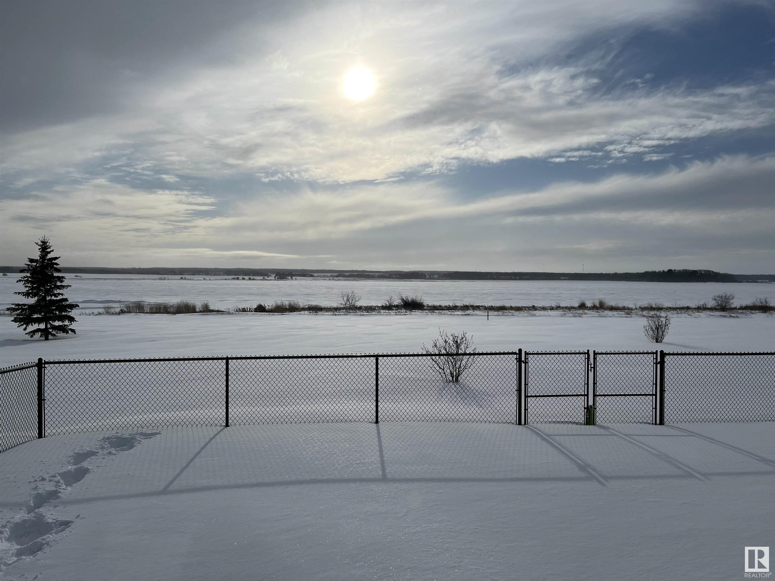     3702 Lakeshore DR , Bonnyville Town,  ,T9N 2H7 ;  Listing Number: MLS E4420019