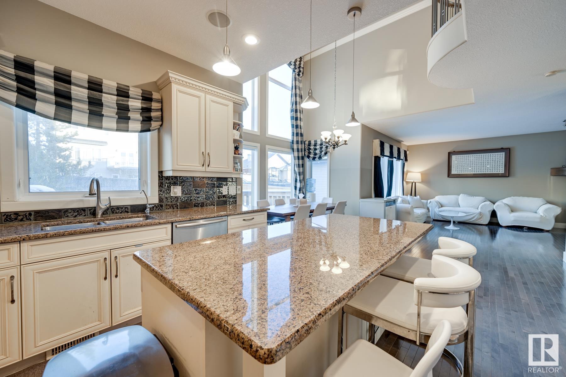      3007 MACNEIL WY NW , Edmonton,  ,T6R 3V2 ;  Listing Number: MLS E4420023
