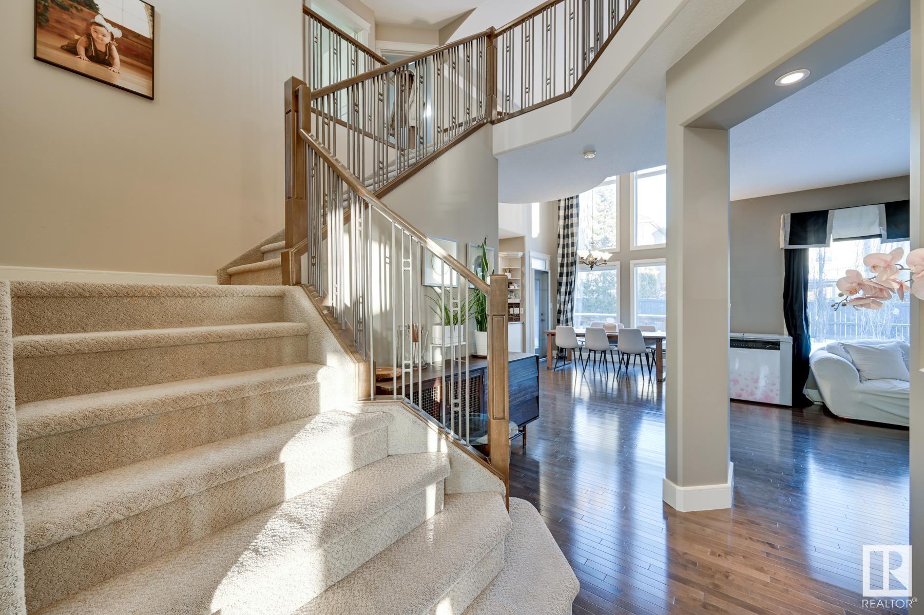      3007 MACNEIL WY NW , Edmonton,  ,T6R 3V2 ;  Listing Number: MLS E4420023
