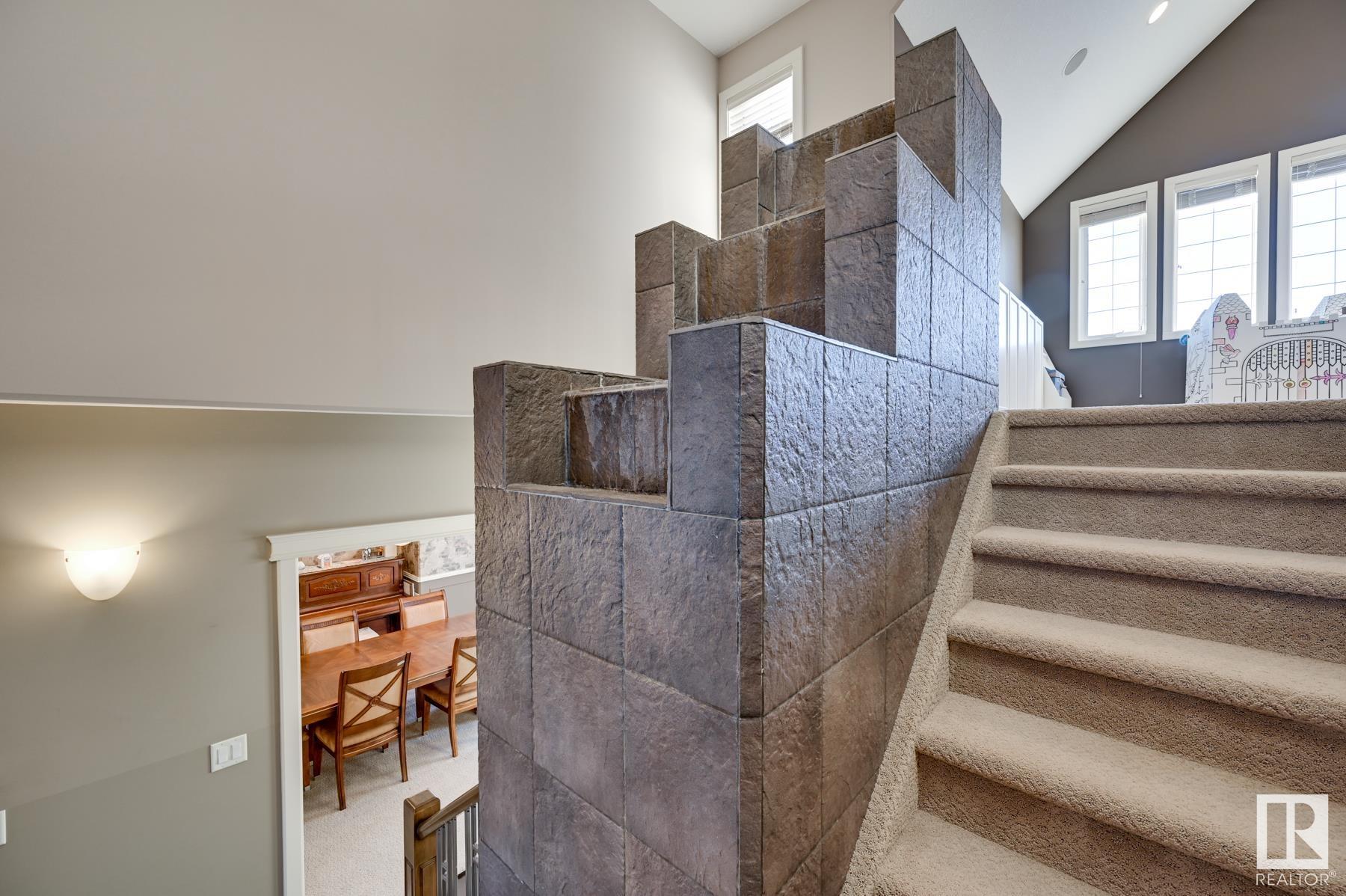      3007 MACNEIL WY NW , Edmonton,  ,T6R 3V2 ;  Listing Number: MLS E4420023
