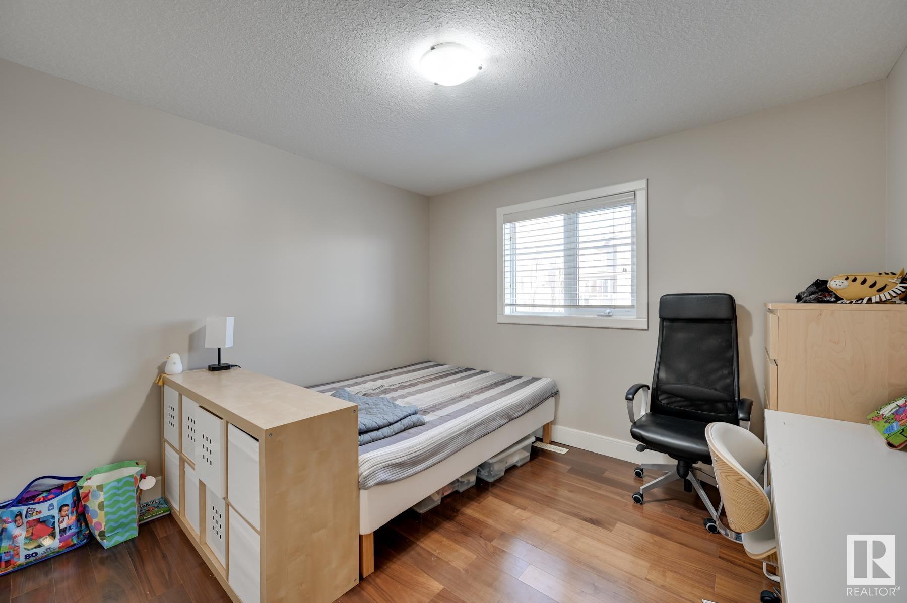      3007 MACNEIL WY NW , Edmonton,  ,T6R 3V2 ;  Listing Number: MLS E4420023