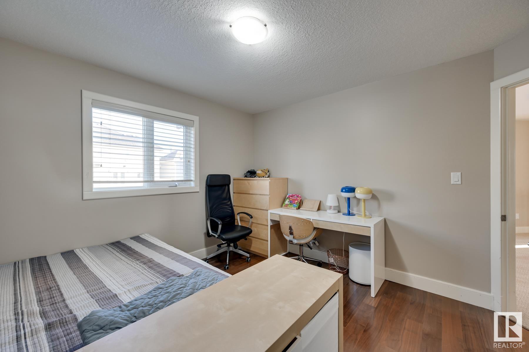      3007 MACNEIL WY NW , Edmonton,  ,T6R 3V2 ;  Listing Number: MLS E4420023
