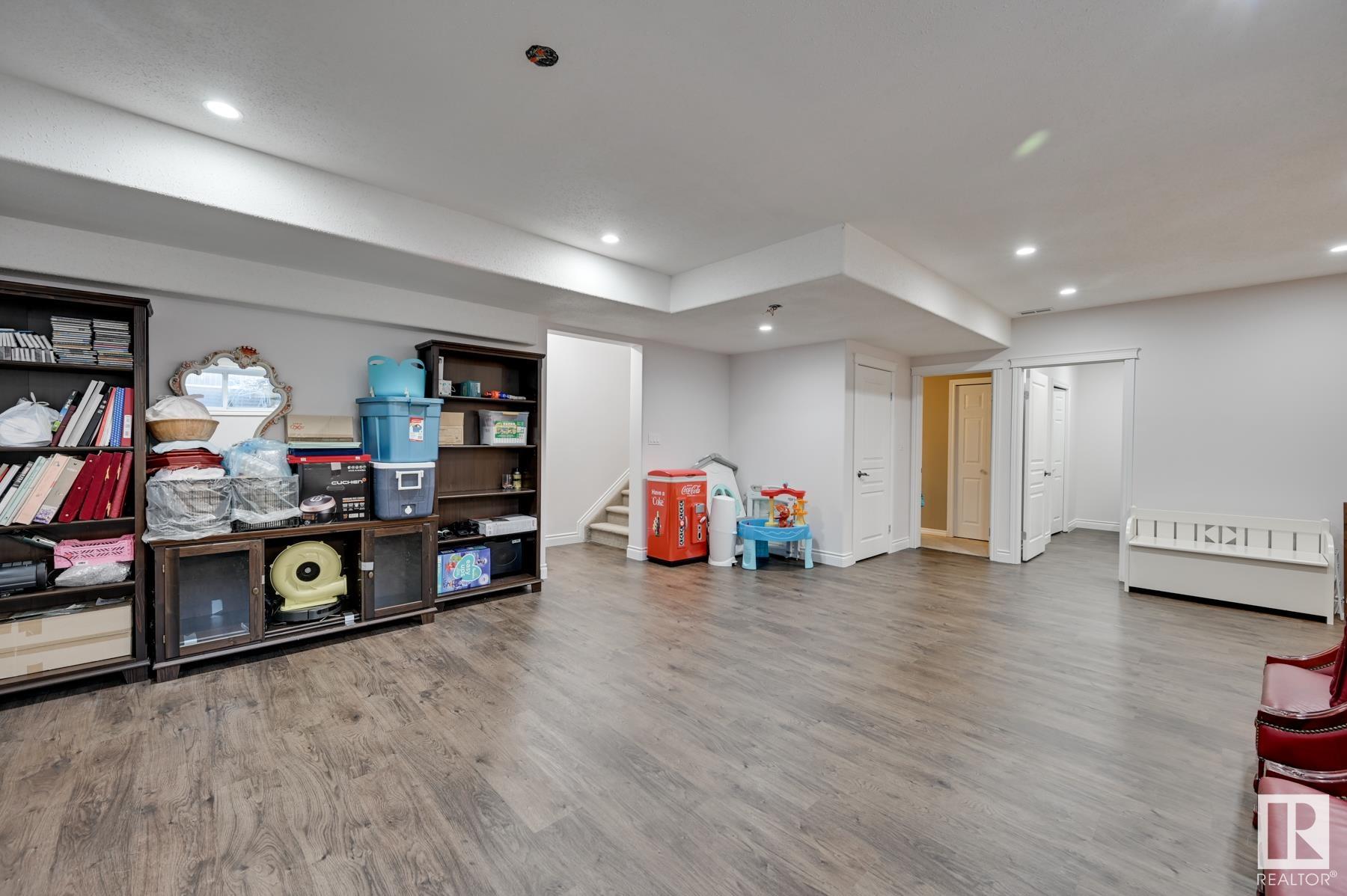      3007 MACNEIL WY NW , Edmonton,  ,T6R 3V2 ;  Listing Number: MLS E4420023