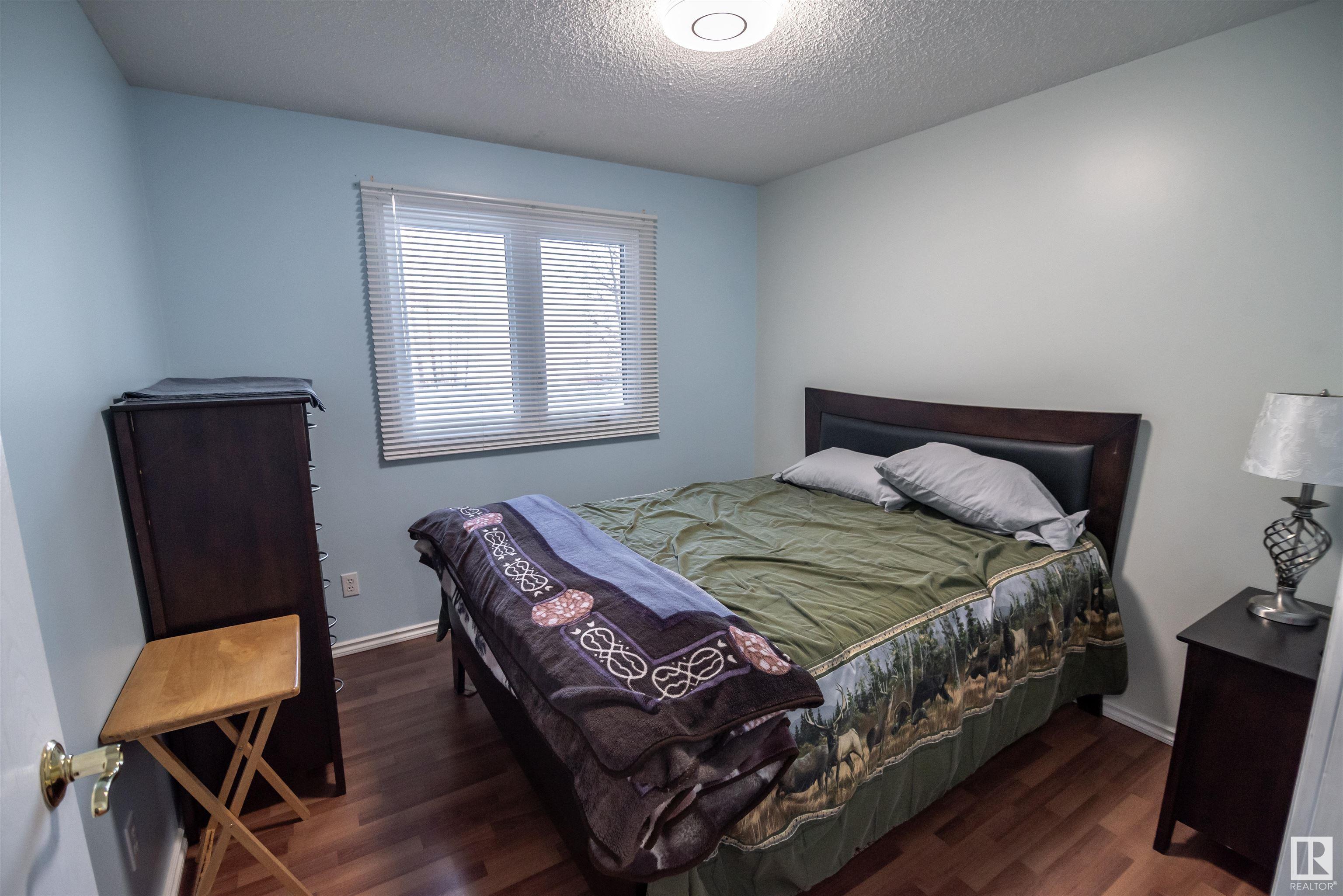      5415 Sunset DR , Rural Lac Ste. Anne County,  ,T0E 0A0 ;  Listing Number: MLS E4420024