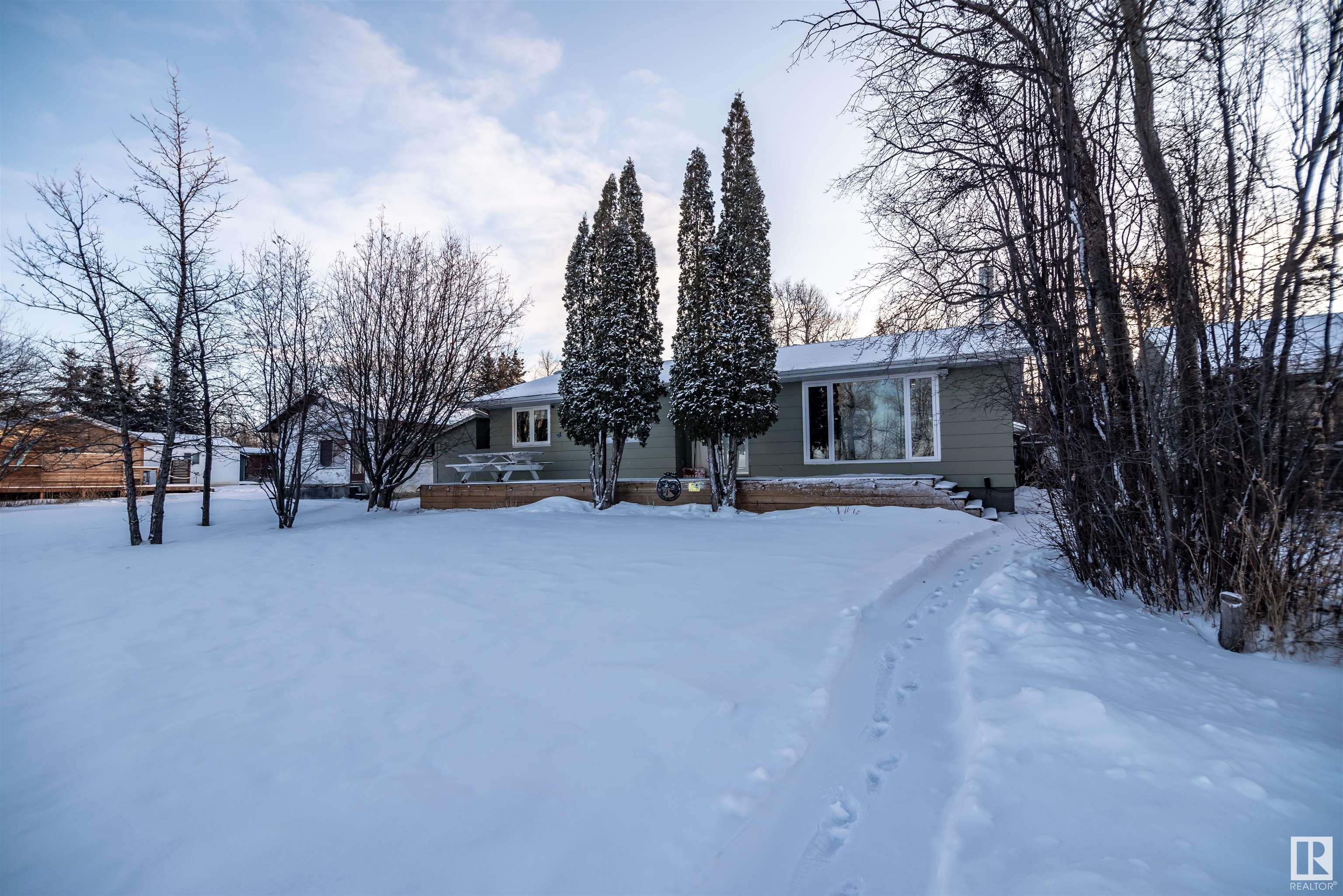      5415 Sunset DR , Rural Lac Ste. Anne County,  ,T0E 0A0 ;  Listing Number: MLS E4420024