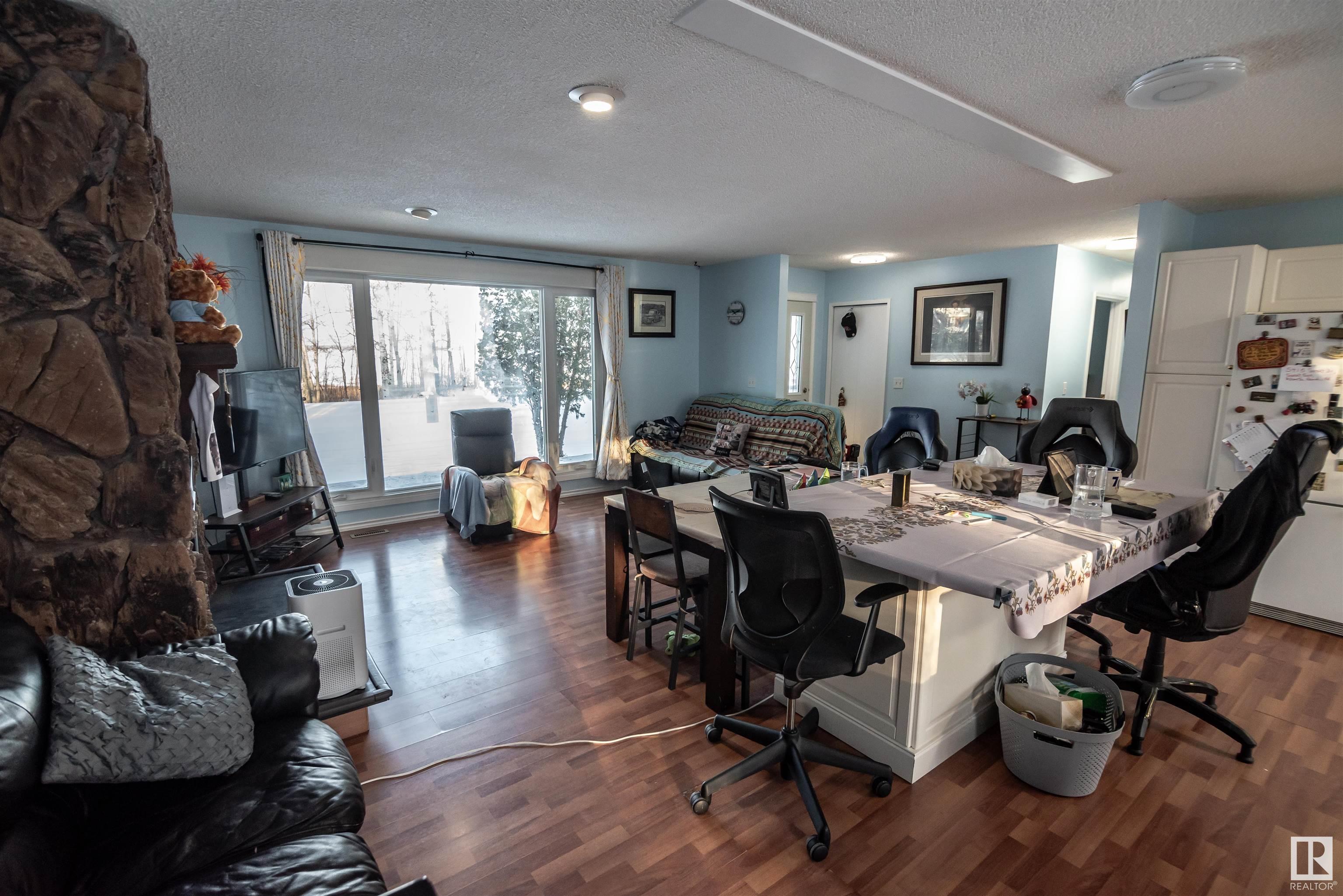      5415 Sunset DR , Rural Lac Ste. Anne County,  ,T0E 0A0 ;  Listing Number: MLS E4420024