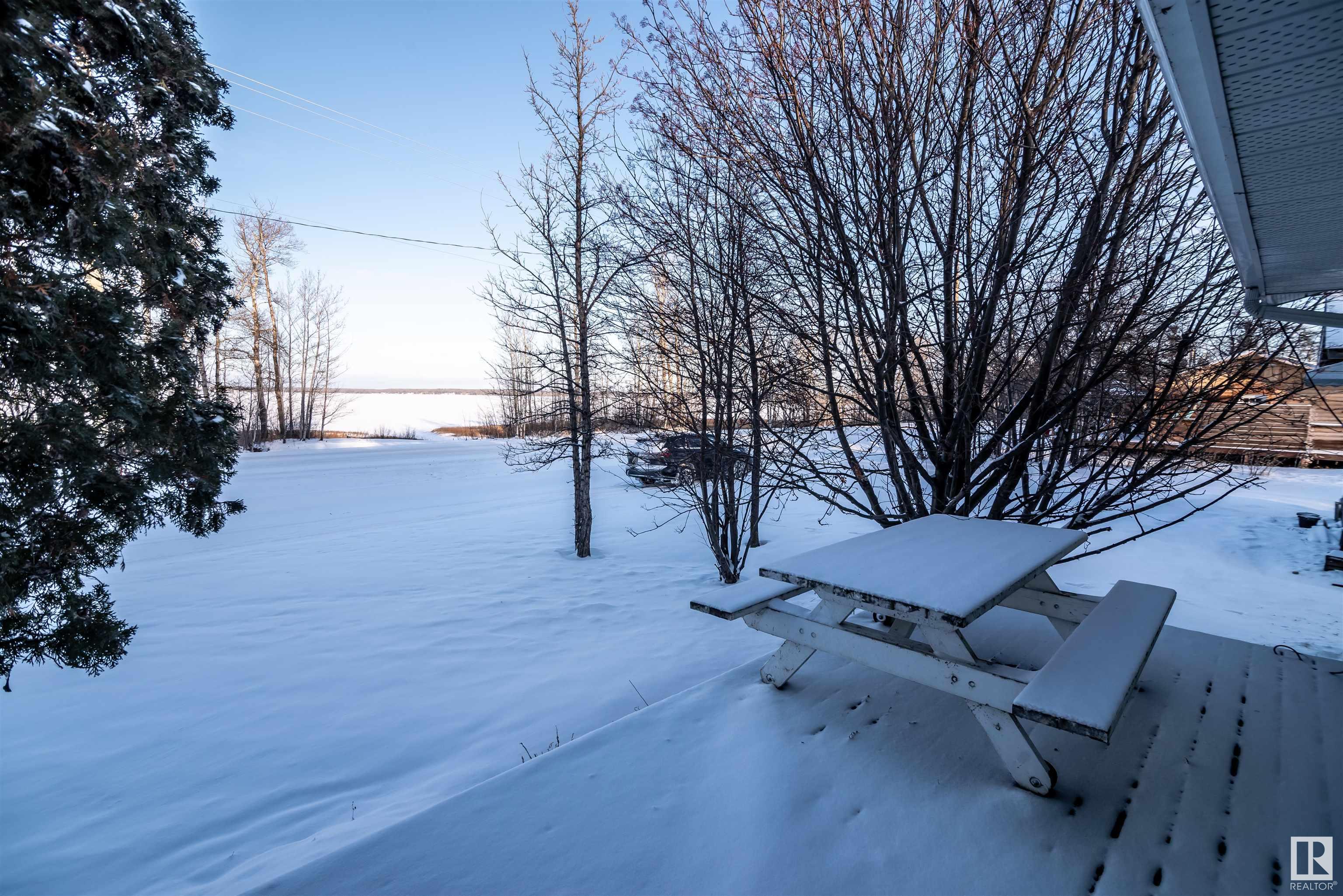      5415 Sunset DR , Rural Lac Ste. Anne County,  ,T0E 0A0 ;  Listing Number: MLS E4420024