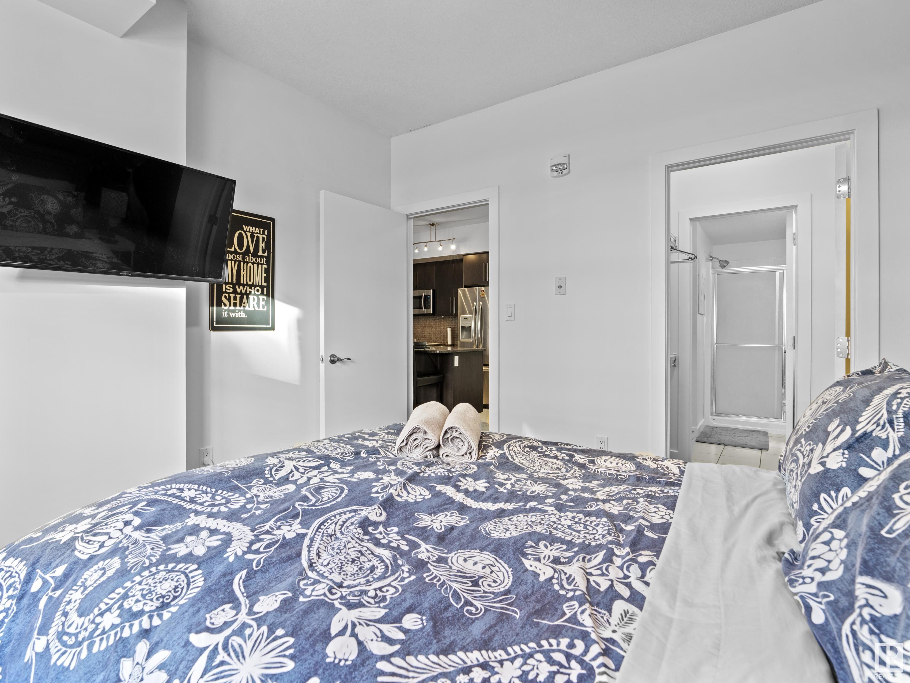      #109 11203 103A AV NW , Edmonton,  ,T5K 2E4 ;  Listing Number: MLS E4420025