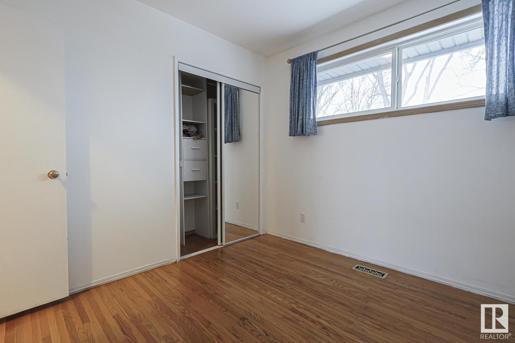      72 GLADSTONE CR , St. Albert,  ,T8N 0W7 ;  Listing Number: MLS E4420028