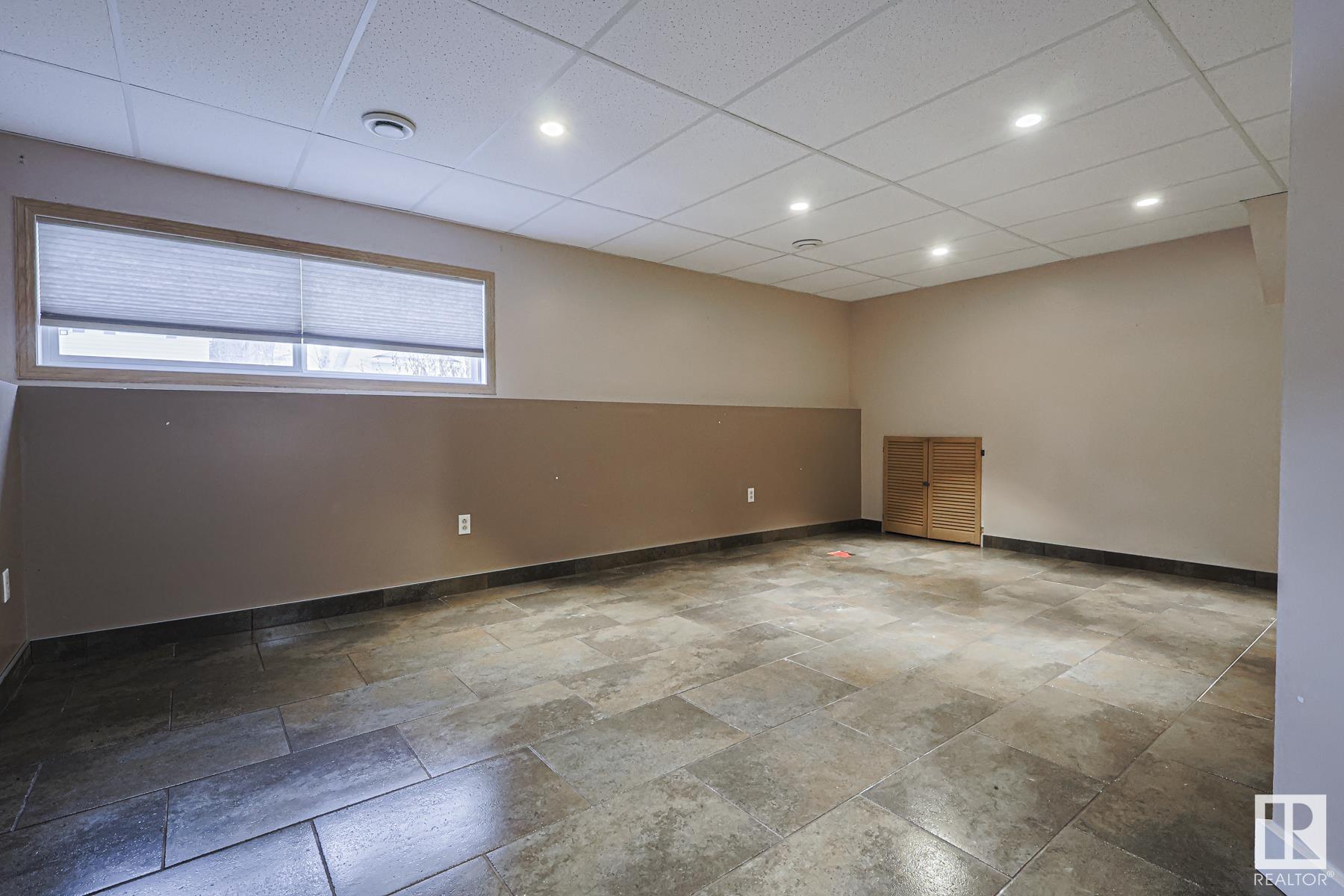      72 GLADSTONE CR , St. Albert,  ,T8N 0W7 ;  Listing Number: MLS E4420028