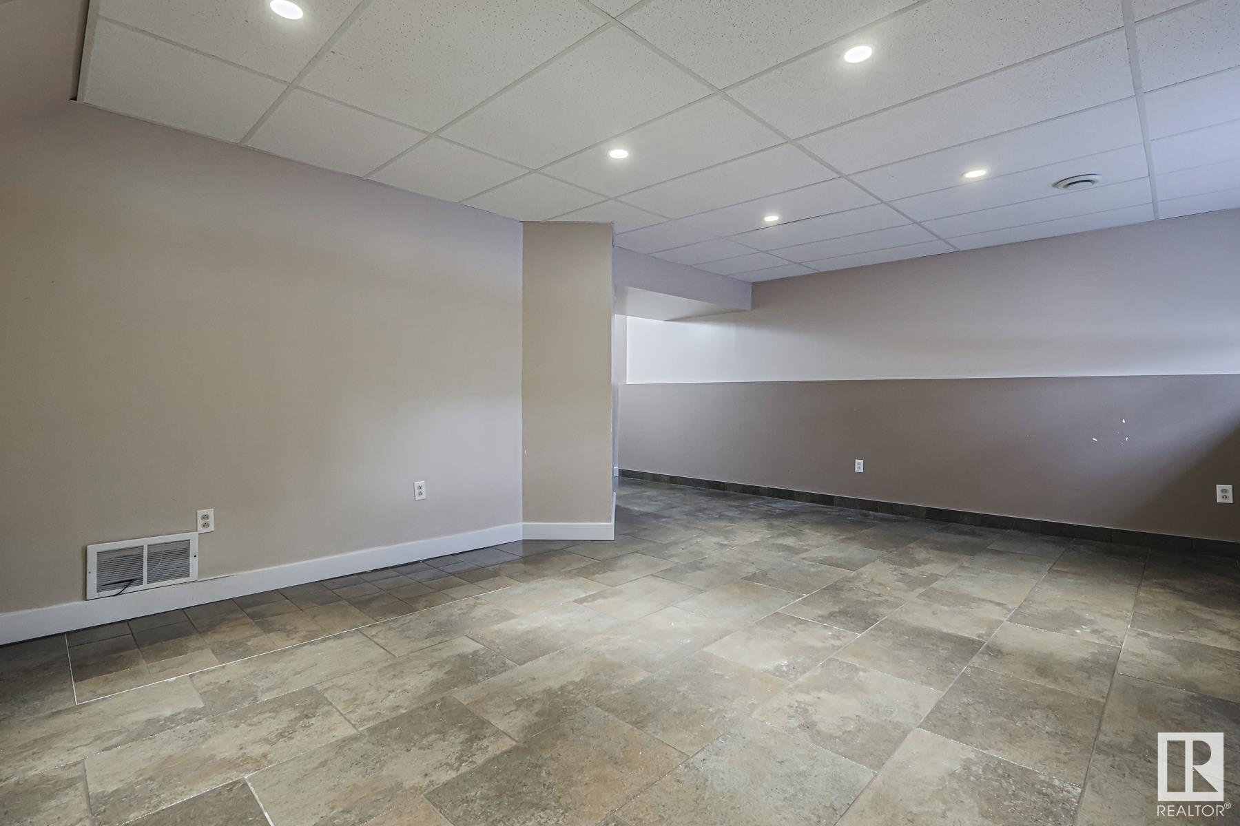      72 GLADSTONE CR , St. Albert,  ,T8N 0W7 ;  Listing Number: MLS E4420028
