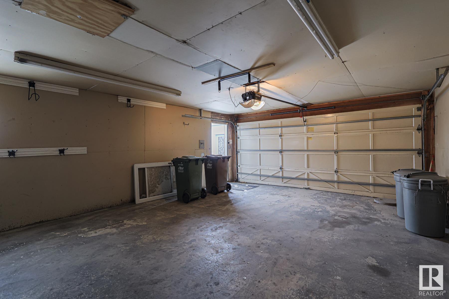      72 GLADSTONE CR , St. Albert,  ,T8N 0W7 ;  Listing Number: MLS E4420028