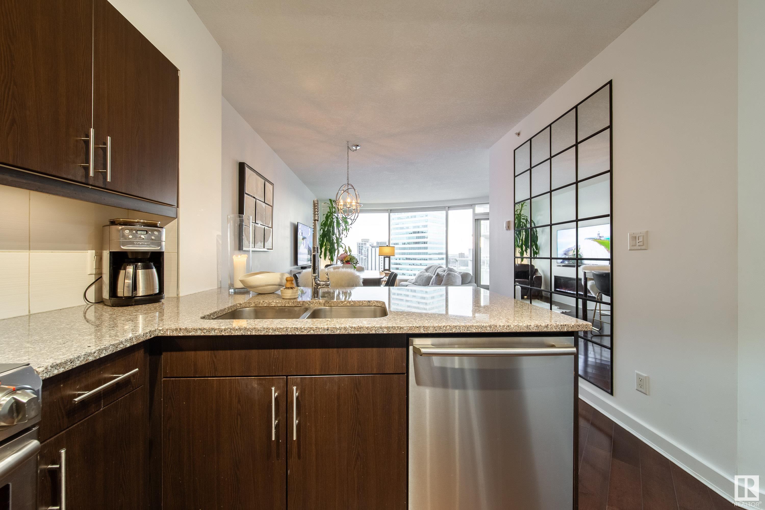      #1504 10152 104 ST NW NW , Edmonton,  ,T5J 0B6 ;  Listing Number: MLS E4420031