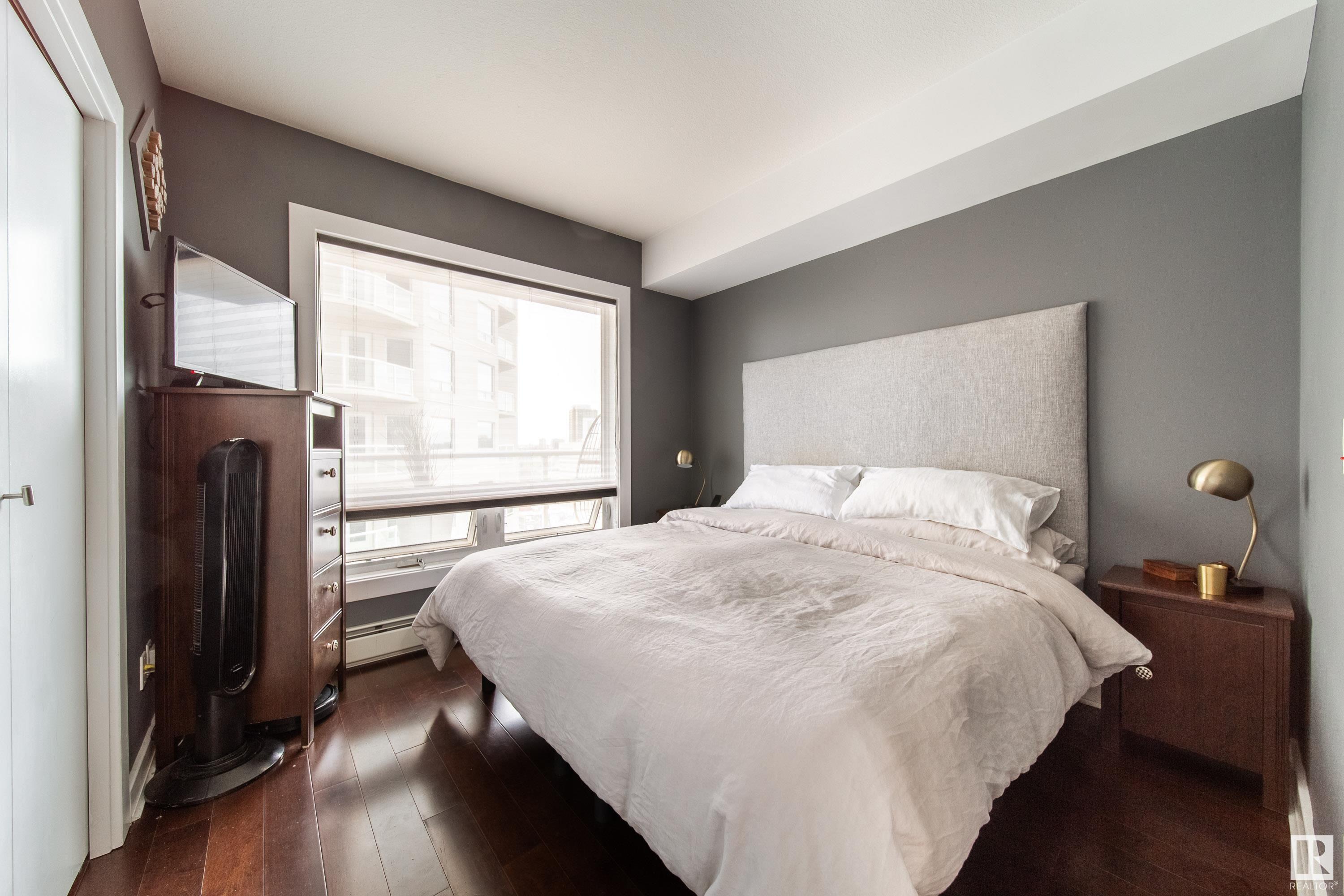      #1504 10152 104 ST NW NW , Edmonton,  ,T5J 0B6 ;  Listing Number: MLS E4420031