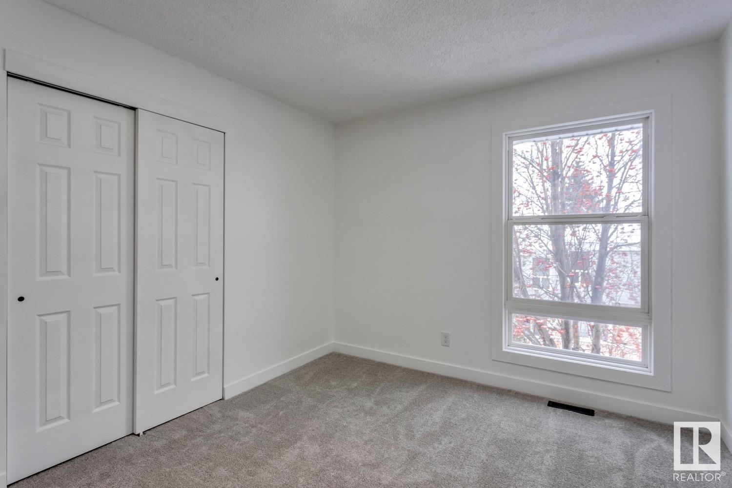      259 GRANDIN VG , St. Albert,  ,T5N 2J3 ;  Listing Number: MLS E4420032