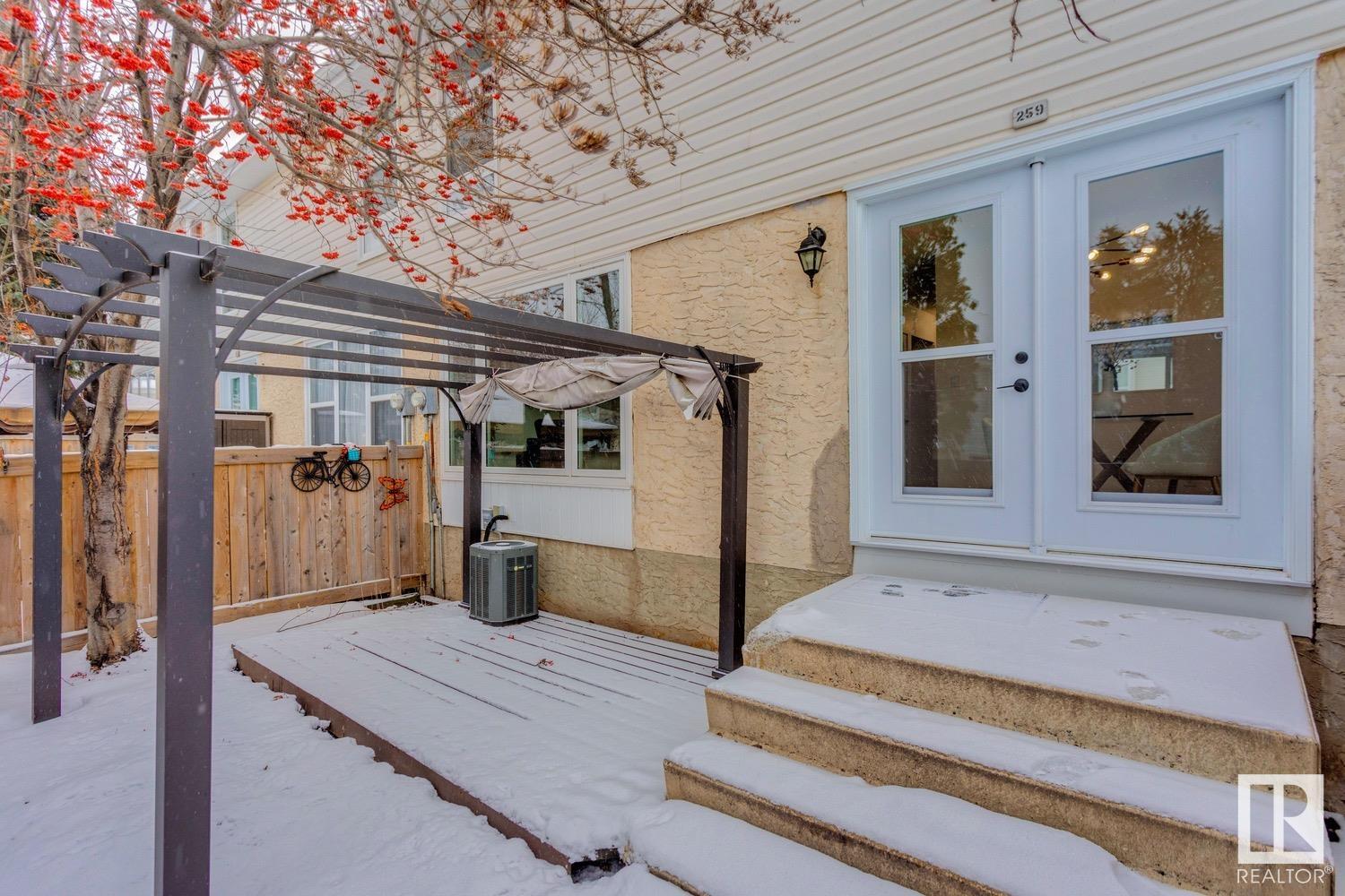      259 GRANDIN VG , St. Albert,  ,T5N 2J3 ;  Listing Number: MLS E4420032