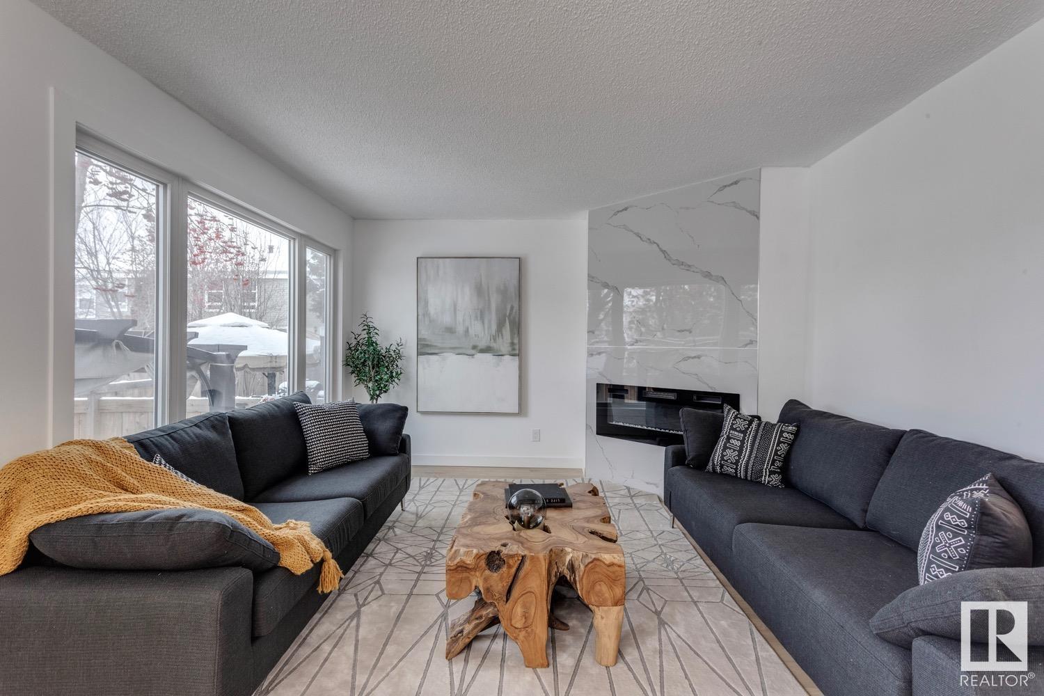      259 GRANDIN VG , St. Albert,  ,T5N 2J3 ;  Listing Number: MLS E4420032
