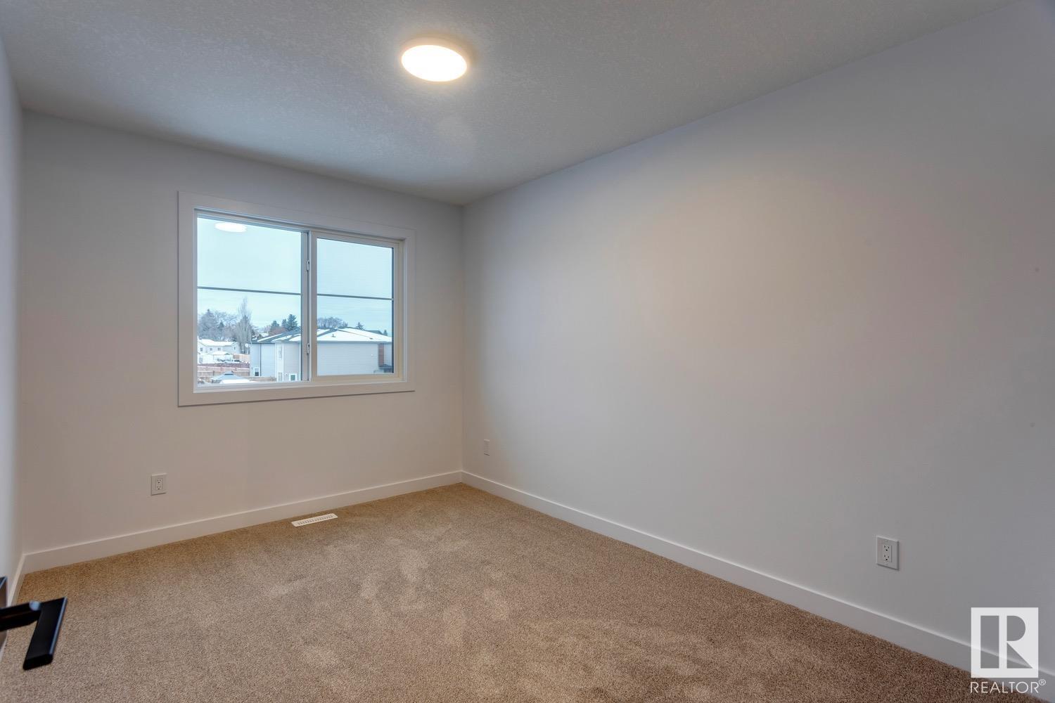      3 TRIBUTE CM , Spruce Grove,  ,T7X 3G1 ;  Listing Number: MLS E4420042