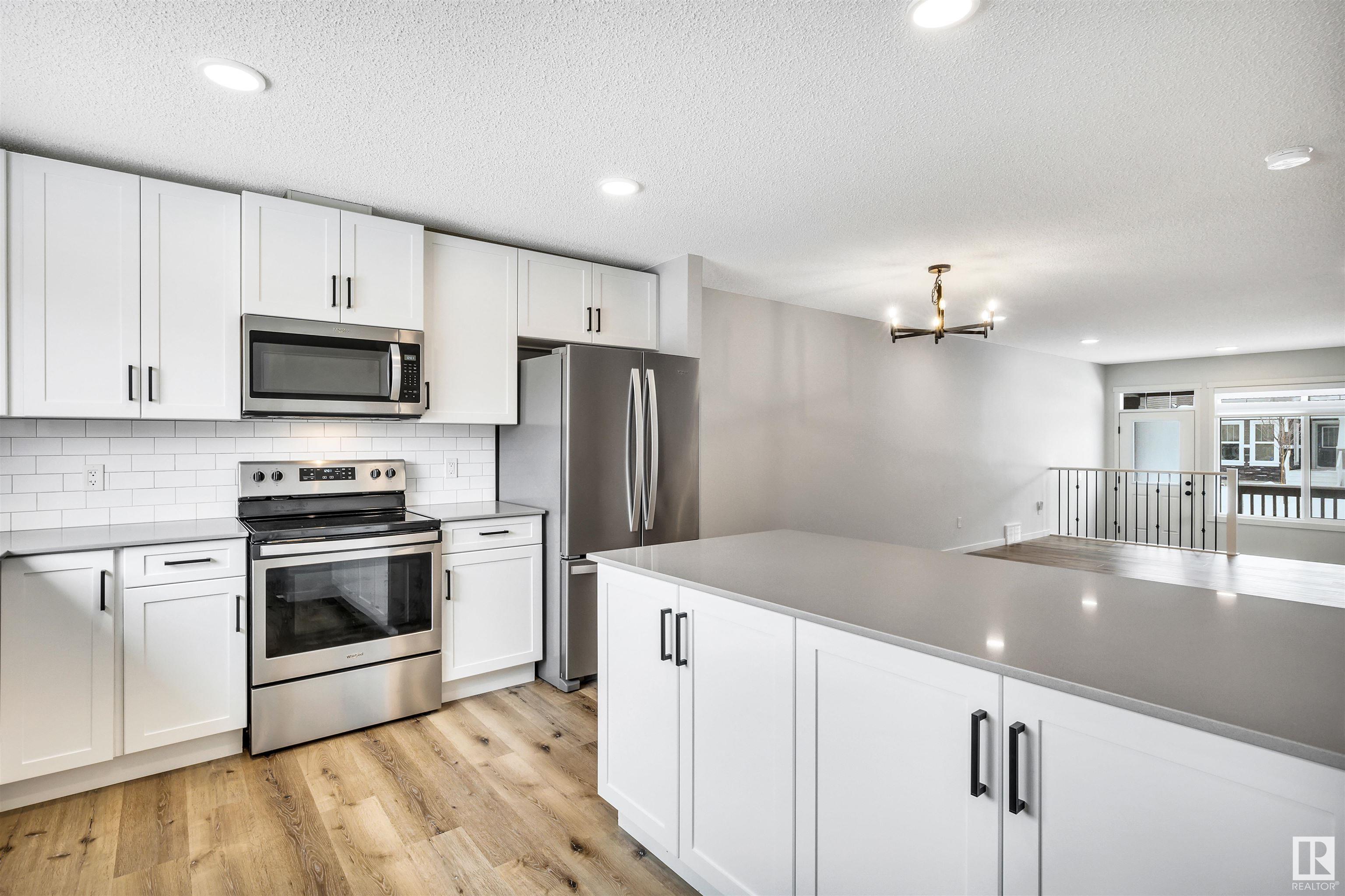      17479 77 ST NW , Edmonton,  ,T5Z 0R4 ;  Listing Number: MLS E4420043