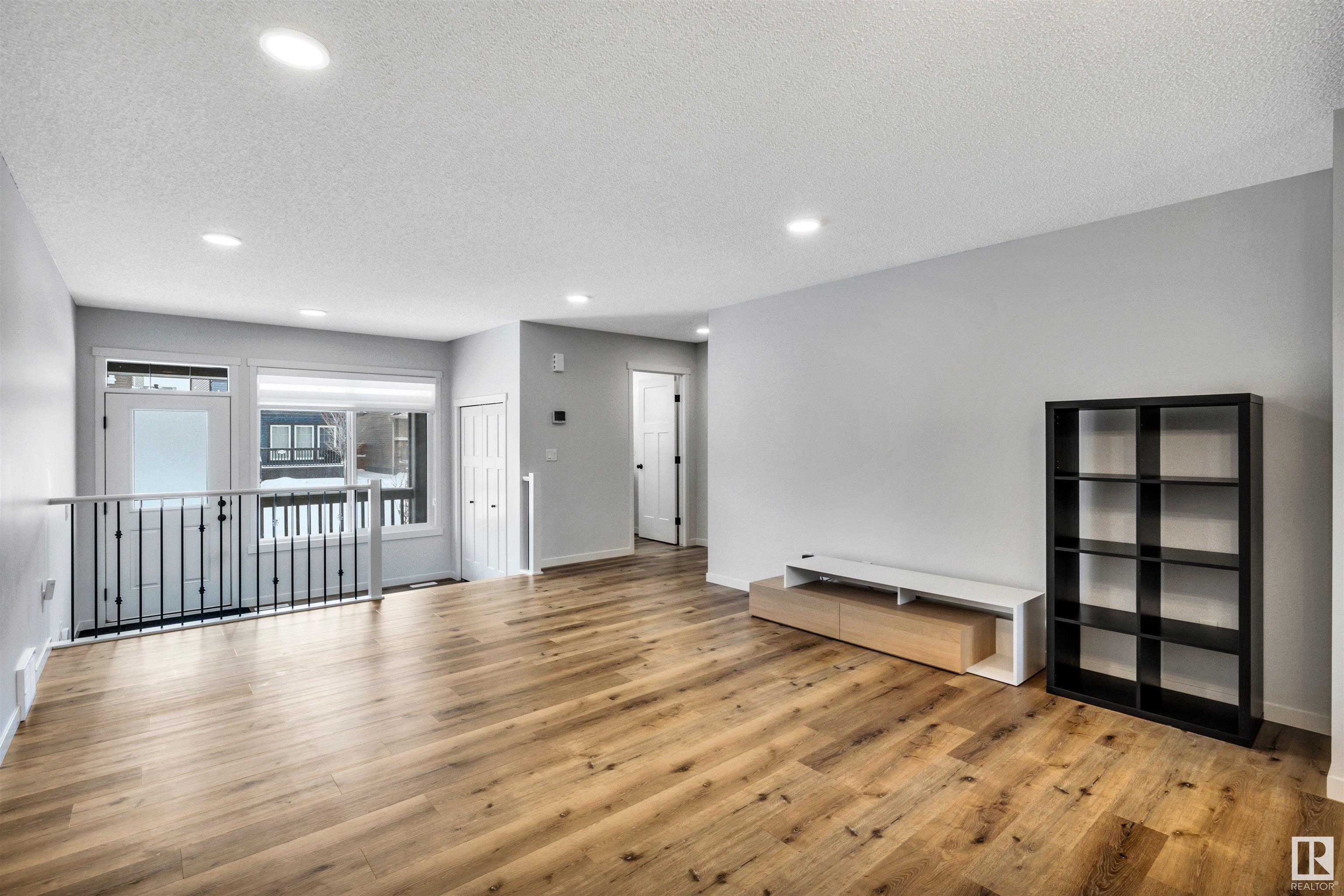      17479 77 ST NW , Edmonton,  ,T5Z 0R4 ;  Listing Number: MLS E4420043