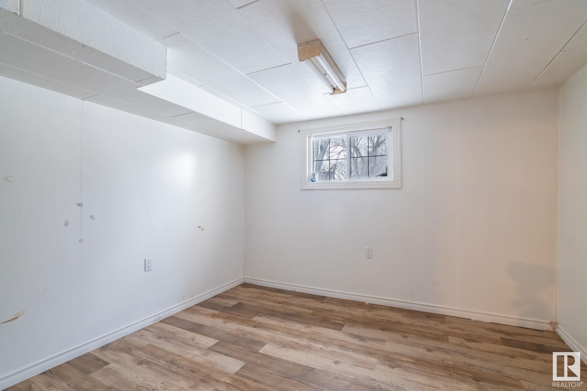      11901 63 ST NW , Edmonton,  ,T5W 4G2 ;  Listing Number: MLS E4420044