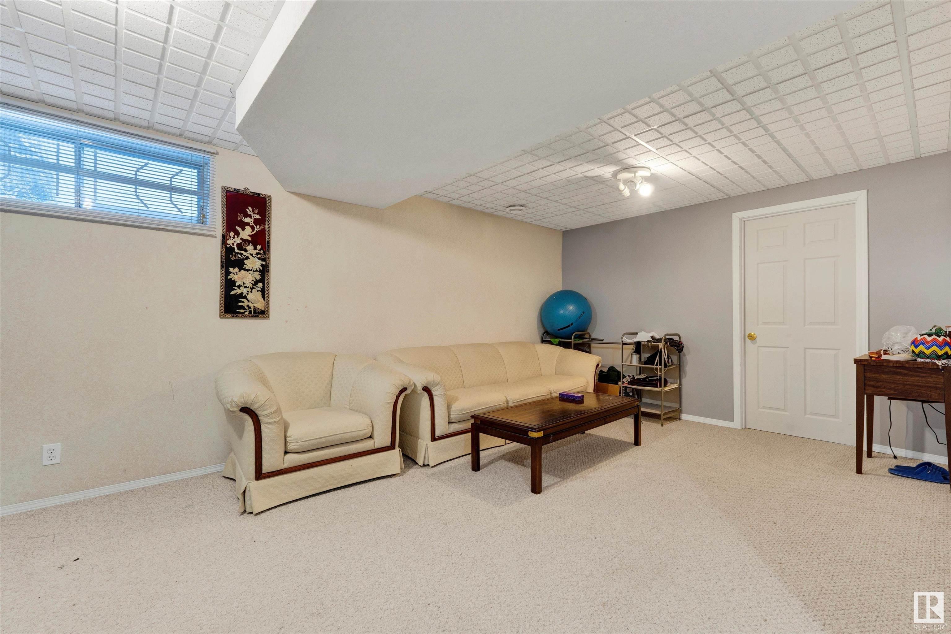      6119 156 AV NW , Edmonton,  ,T5Y 2N1 ;  Listing Number: MLS E4420046