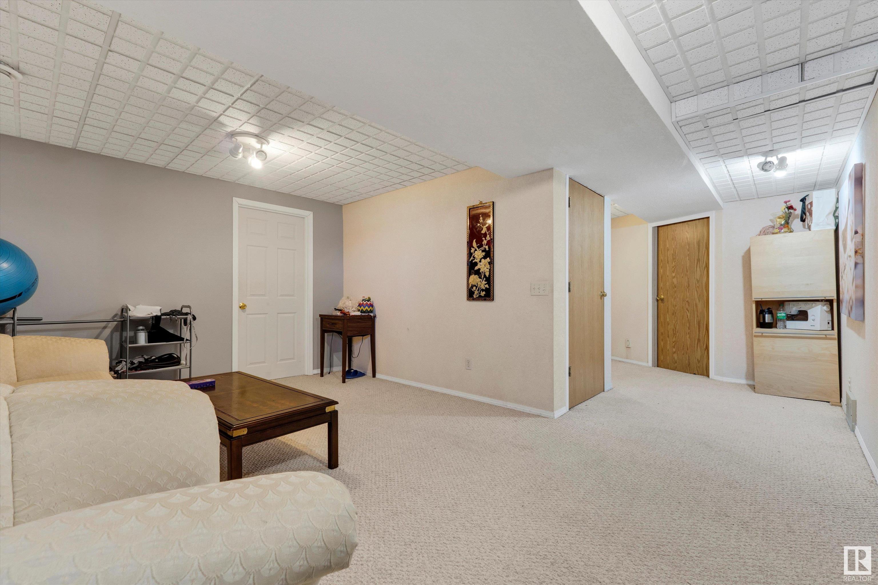      6119 156 AV NW , Edmonton,  ,T5Y 2N1 ;  Listing Number: MLS E4420046