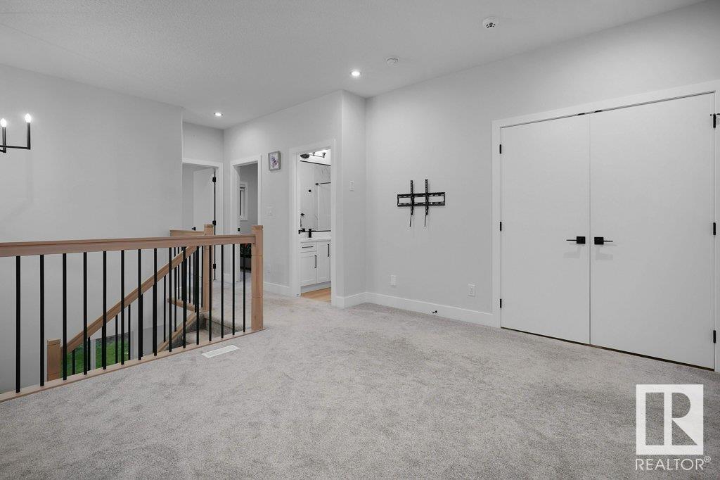      19740 28 AV NW , Edmonton,  ,T6M 1M1 ;  Listing Number: MLS E4420048