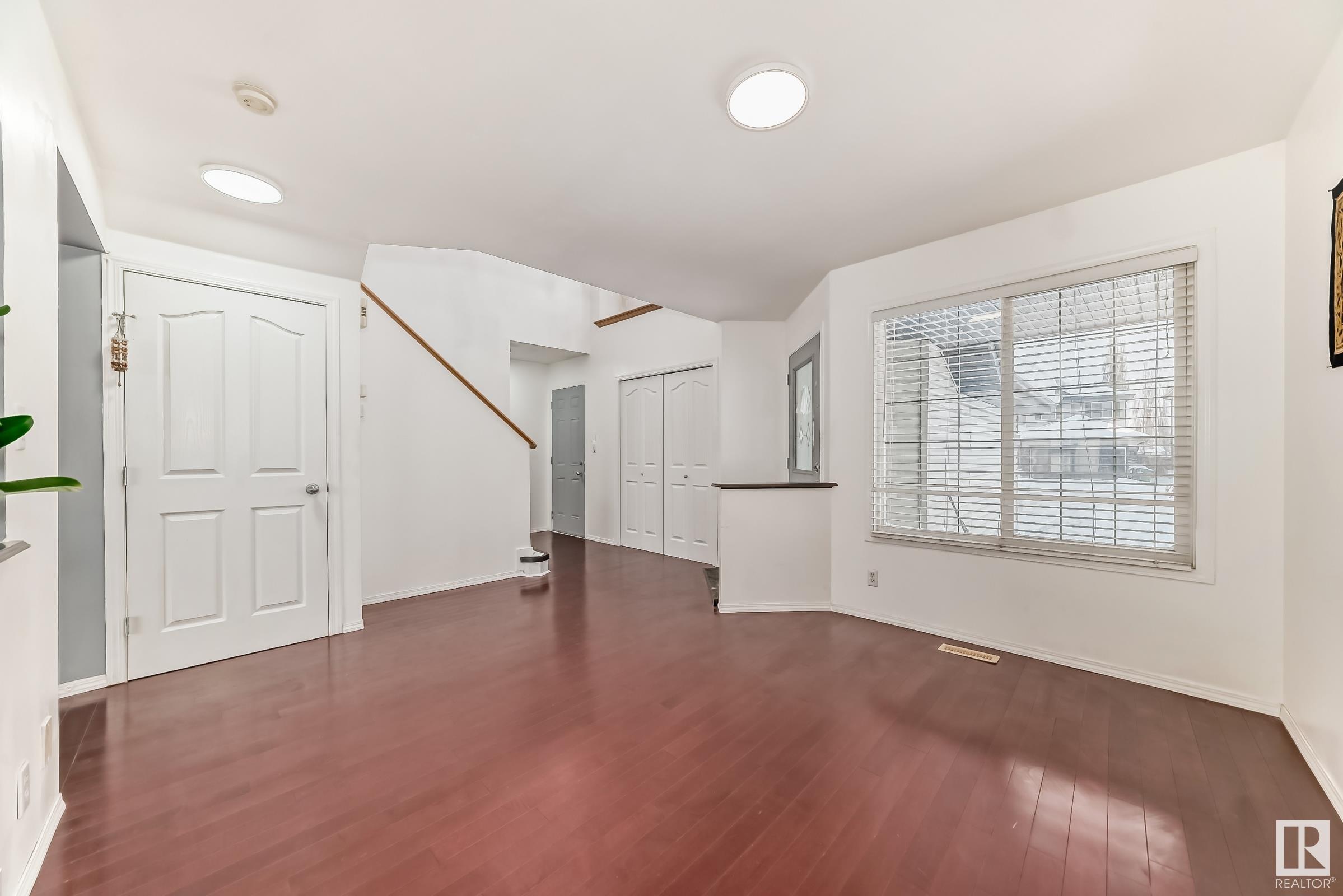      13906 146 AV NW NW , Edmonton,  ,T6V 1X9 ;  Listing Number: MLS E4420054