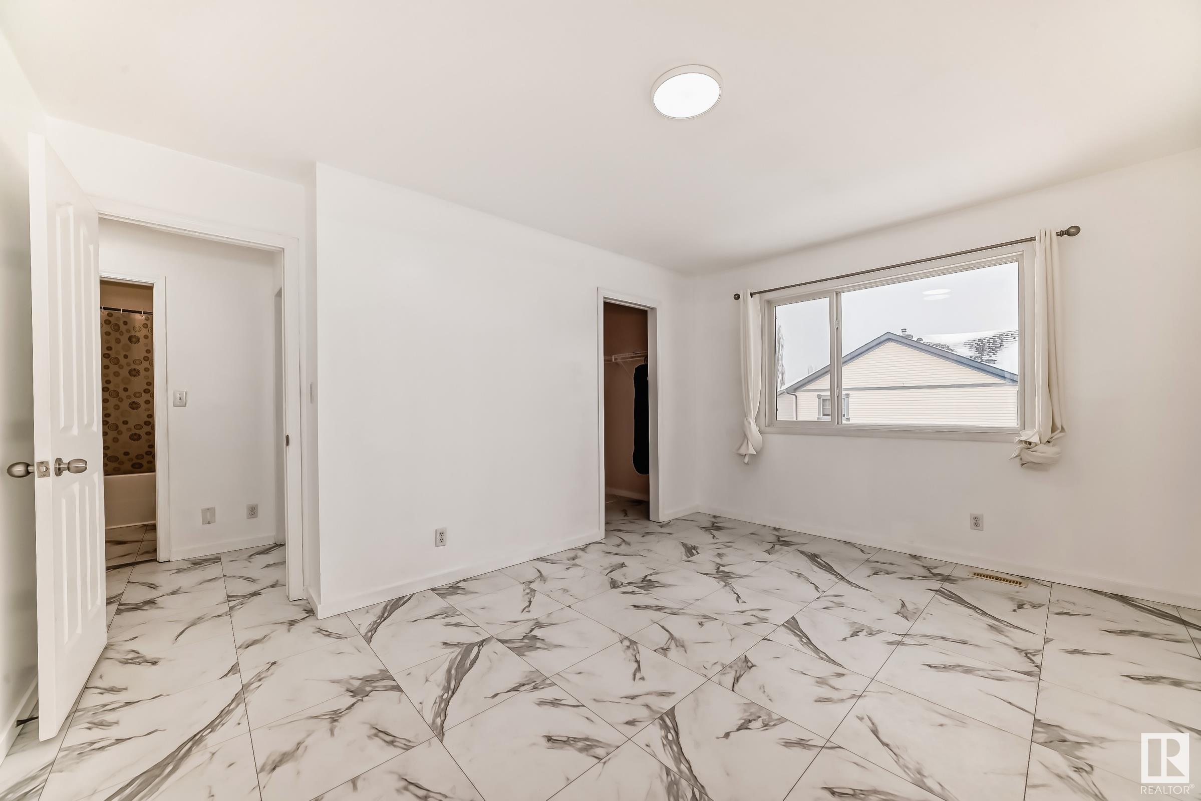      13906 146 AV NW NW , Edmonton,  ,T6V 1X9 ;  Listing Number: MLS E4420054