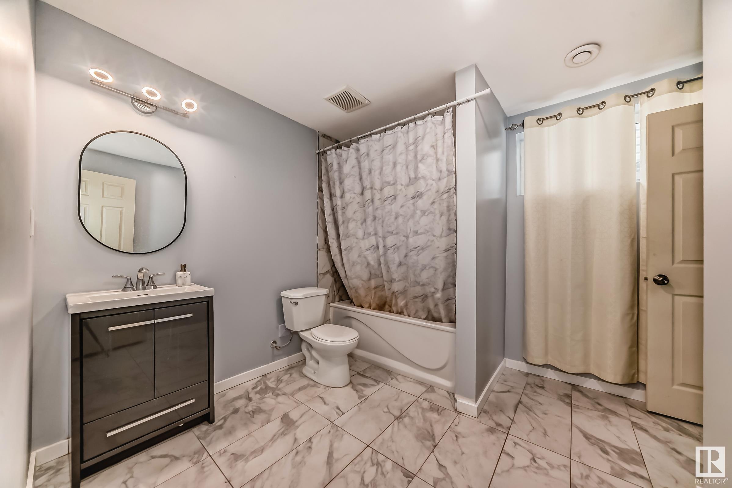      13906 146 AV NW NW , Edmonton,  ,T6V 1X9 ;  Listing Number: MLS E4420054